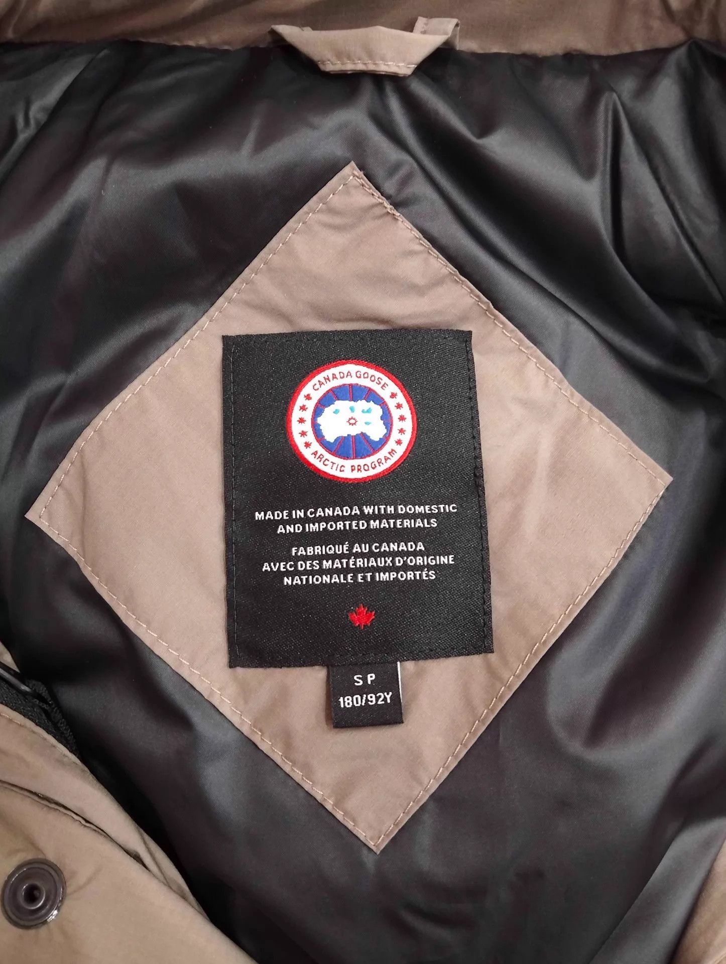 Canada Goose Canada Goose Black Label Lodge Collared Down S 95New Size US S / EU 44-46 / 1 - 4 Thumbnail