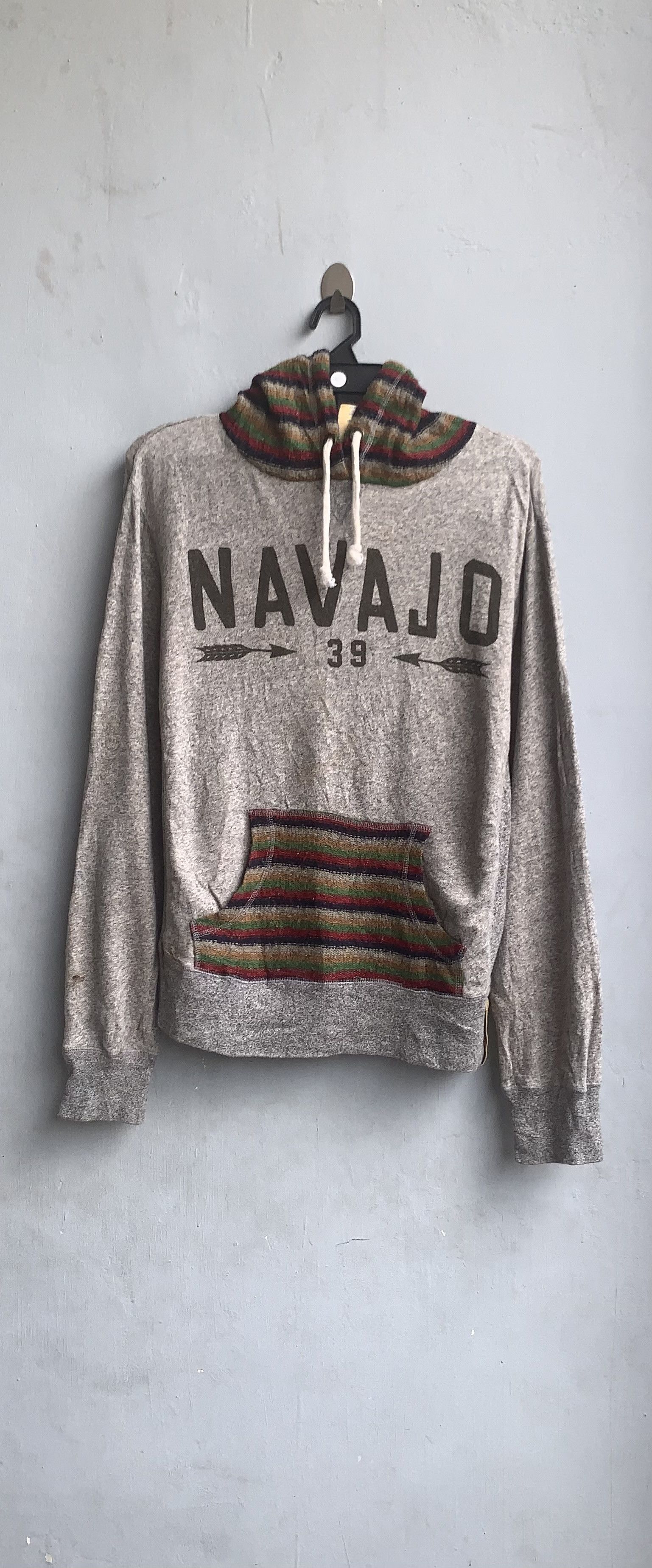 Vintage Navajo Sweatshirt Hoodie Size US M / EU 48-50 / 2 - 1 Thumbnail