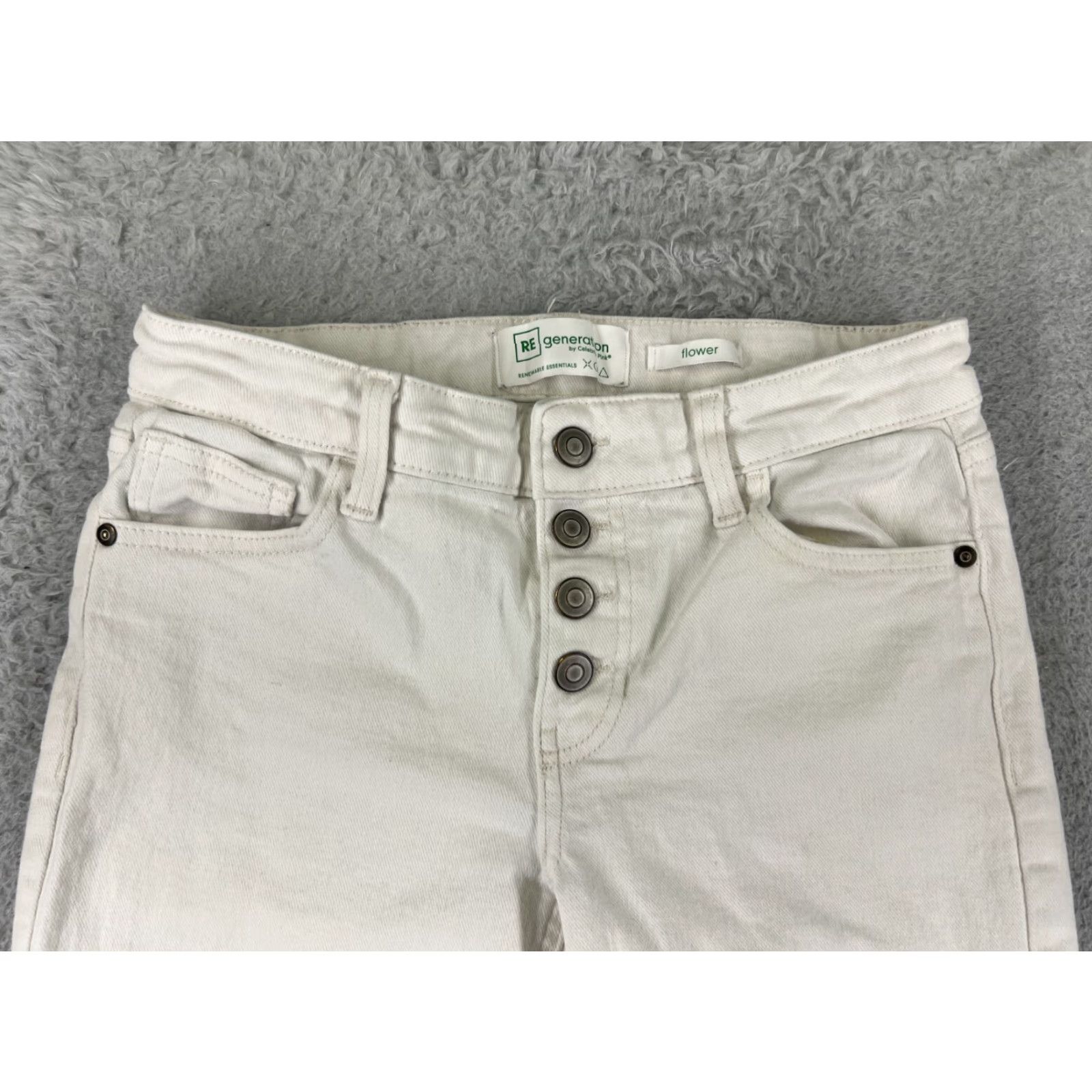 Vintage Celebrity Pink Jeans Juniors 25 White Denim Flared 5-Pocket Stretch Cotton Blend Regular Womens 25x28 USA 90s? No; skip decade. Size 42" / US 20 - 6 Thumbnail
