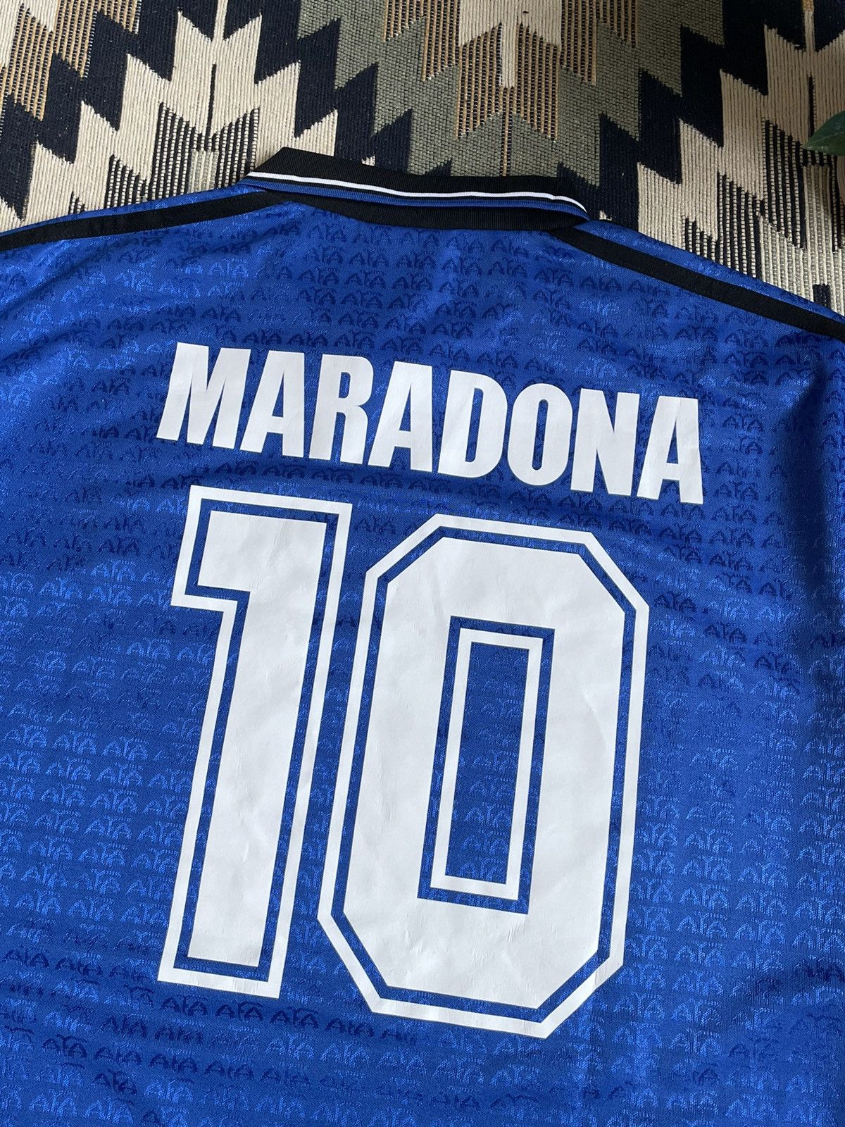 Vintage Vintage Adidas Maradona 10 Argentina 1994 Retro Jersey Size US L / EU 52-54 / 3 - 14 Thumbnail