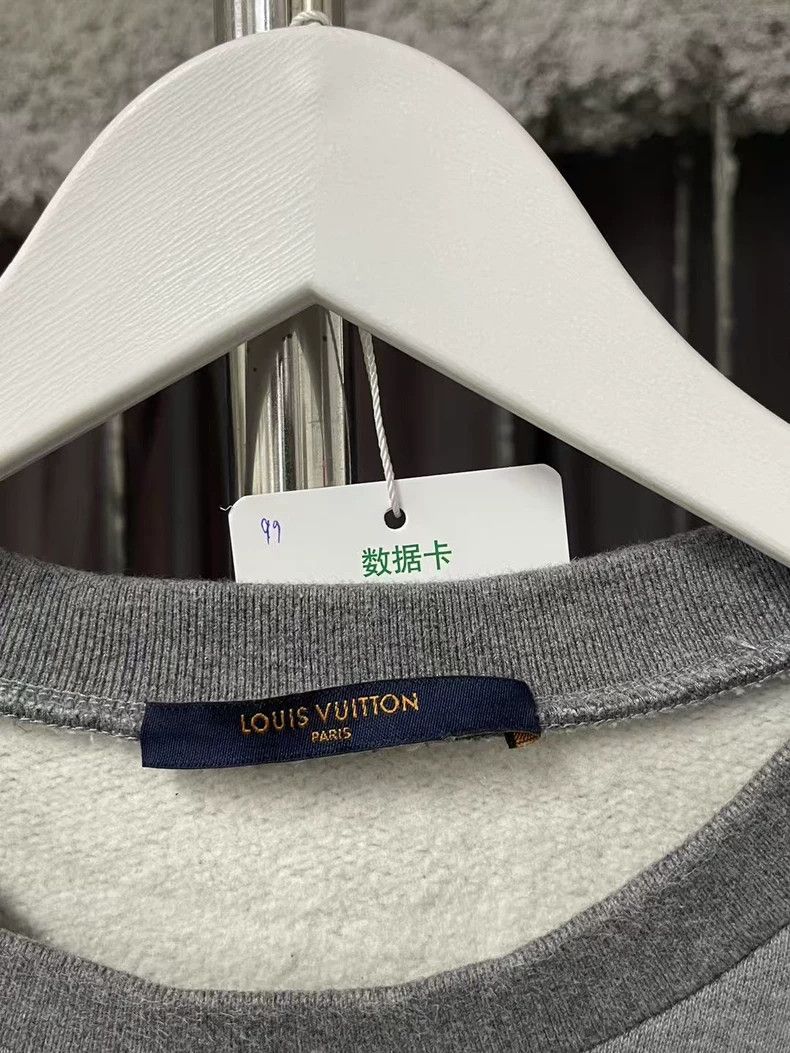 Louis Vuitton Louis Vuitton Nigo Quadratic Printed Sweatshirt Size US L / EU 52-54 / 3 - 6 Thumbnail
