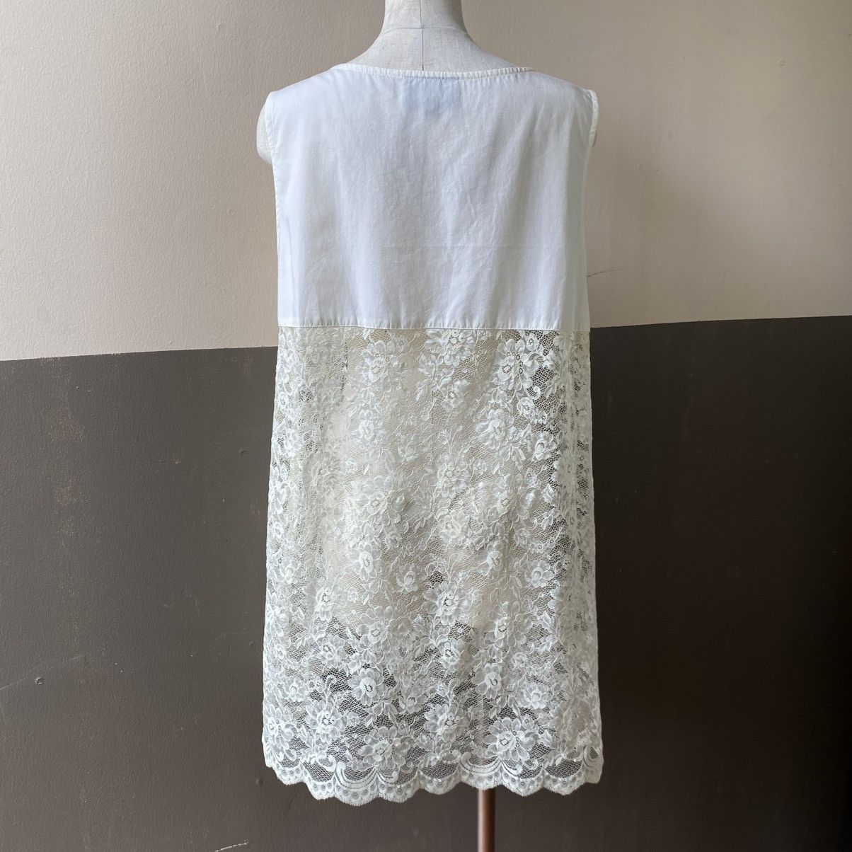 Jean Paul Gaultier JUNIOR GAULTIER White Sleeveless Lace Overlay Tunic Size S / US 4 / IT 40 - 17 Thumbnail