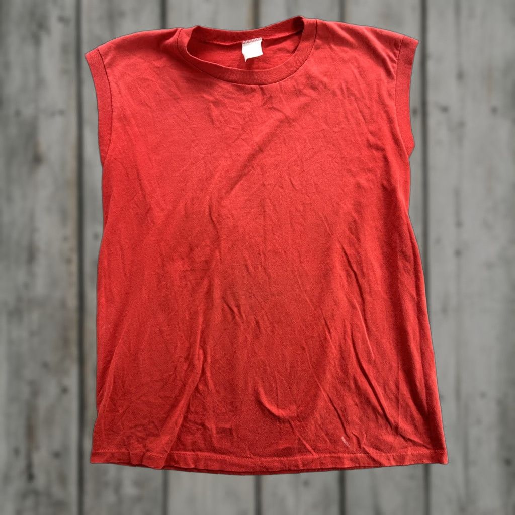 Other VINTAGE Generic Sleeveless Muscle Shirt Mens XL Red Solid Athletic Tee Size US XL / EU 56 / 4 - 1 Thumbnail