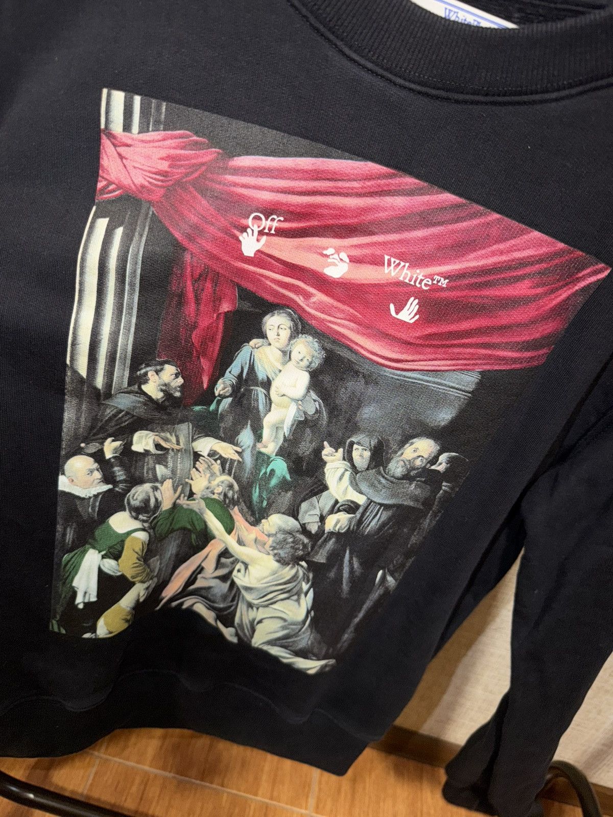 Off-White OFF WHITE CARAVAGGIO PAINTING BLACK SWEATSHIRT Size US S / EU 44-46 / 1 - 4 Thumbnail