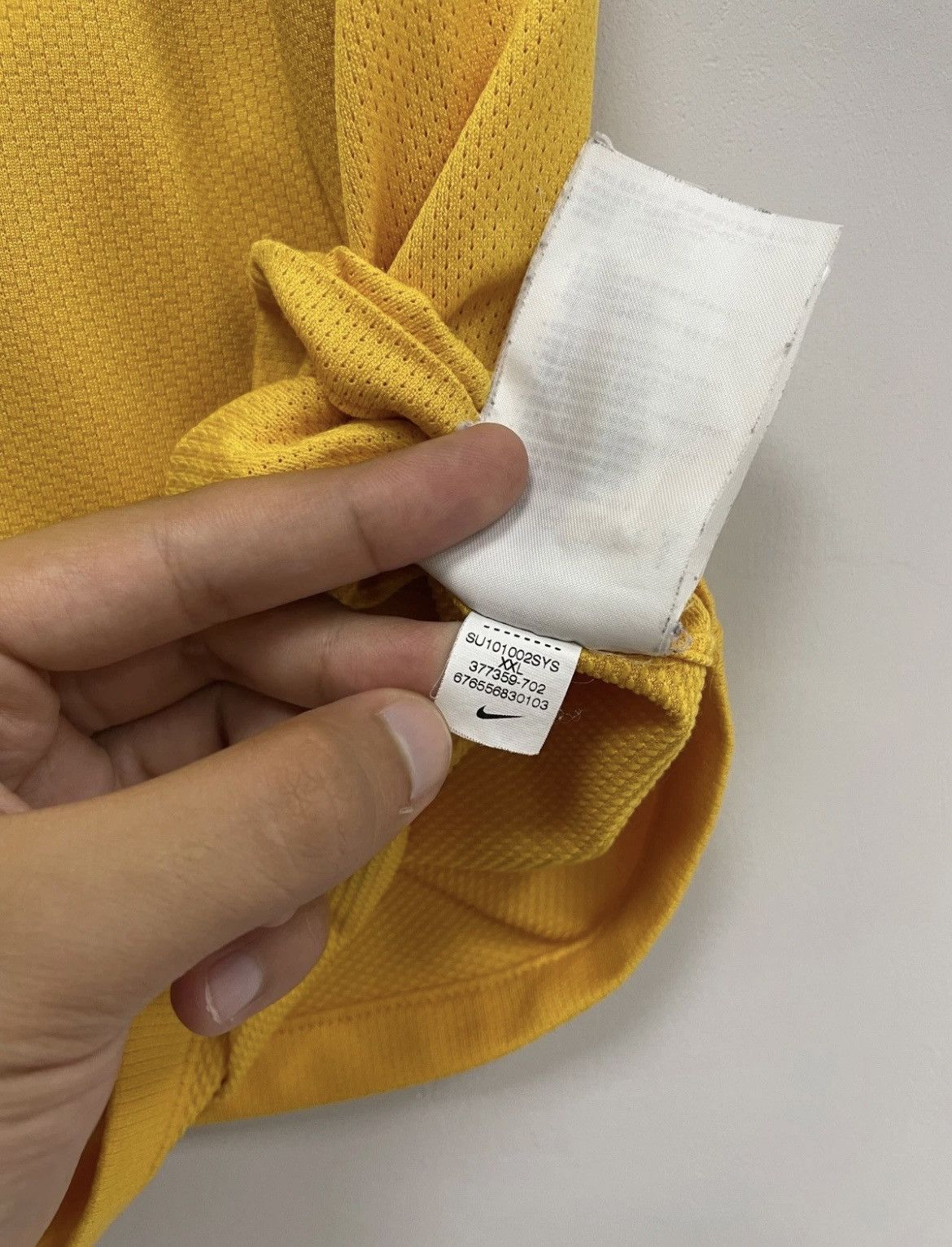 Nike Australia 2010/2012 Home Football Shirt Soccer Jersey Nike Size US XXL / EU 58 / 5 - 13 Thumbnail