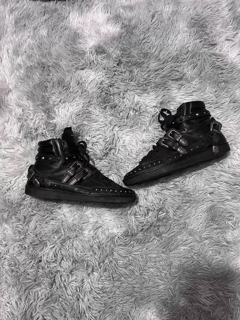 Saint Laurent Paris Saint Laurent Paris Black Carved Studs Buckle High Top Ska Size US 10 / EU 43 - 1 Thumbnail