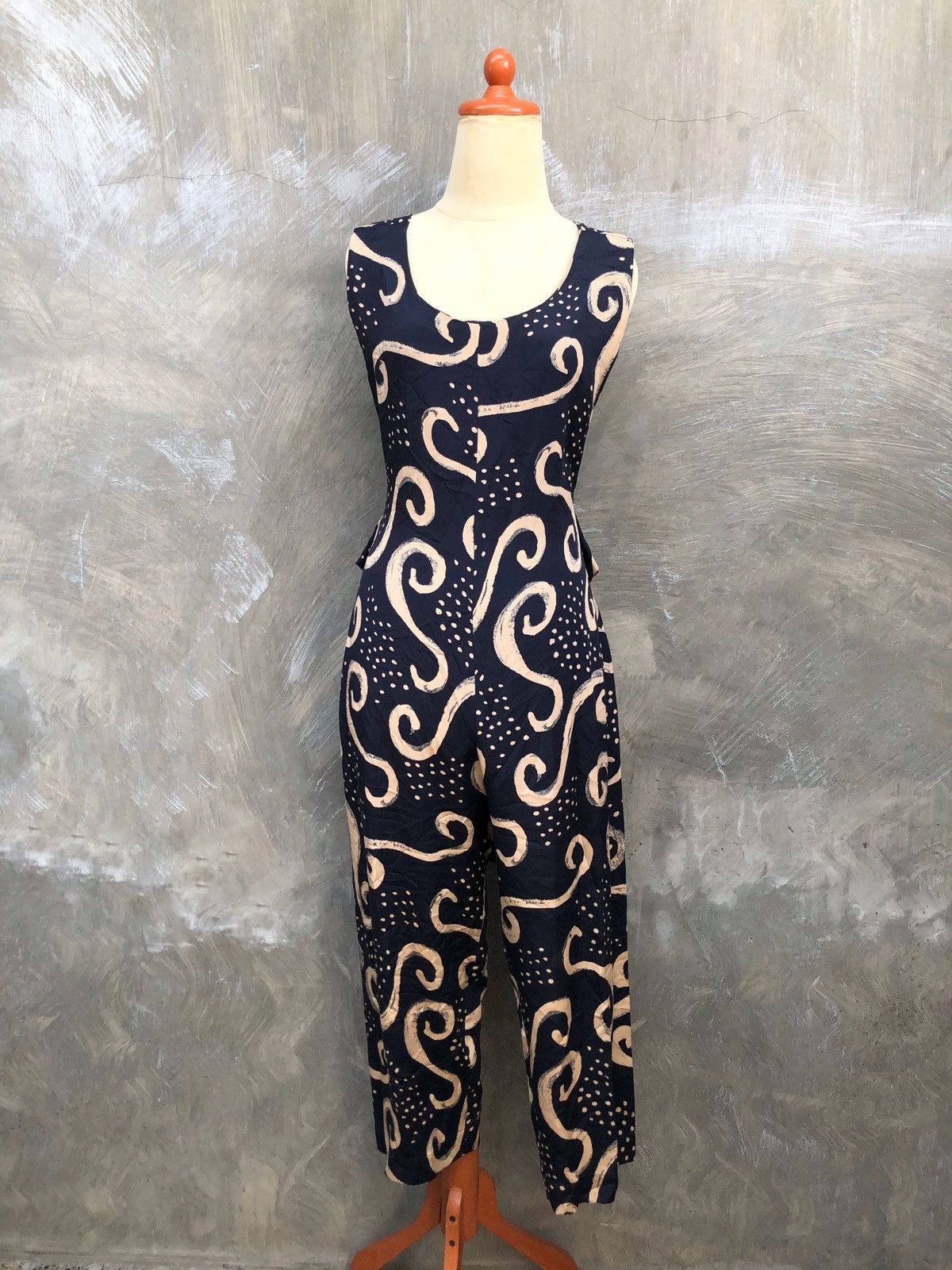 Issey Miyake Issey Miyake Abstract Batik Swirl Pattern Jumpsuit Size M / US 6-8 / IT 42-44 - 1 Thumbnail