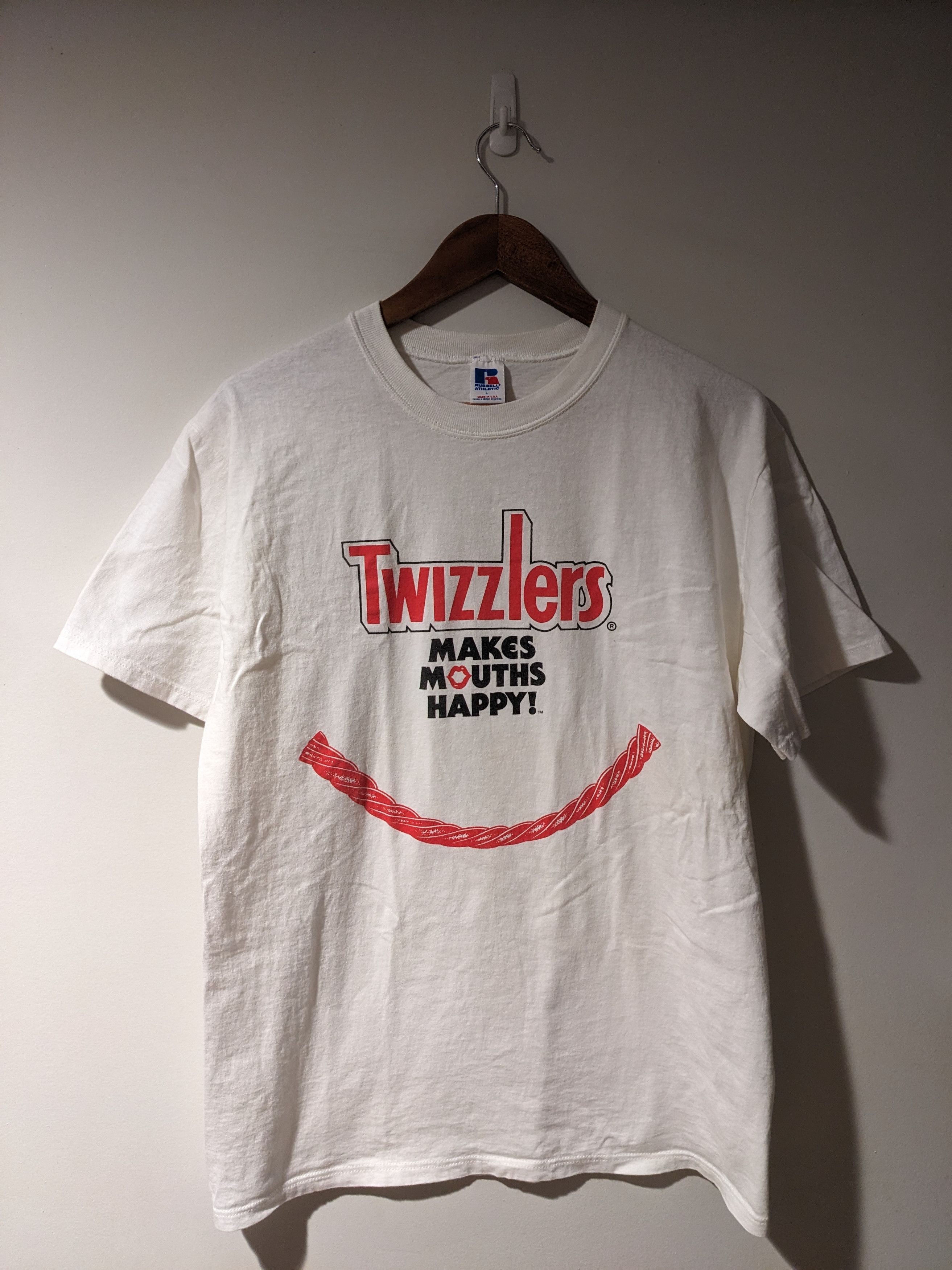 Russell Athletic × Vintage Vintage 90s Twizzlers Makes Mouths Happy Russell T-Shirt Size US L / EU 52-54 / 3 - 1 Thumbnail