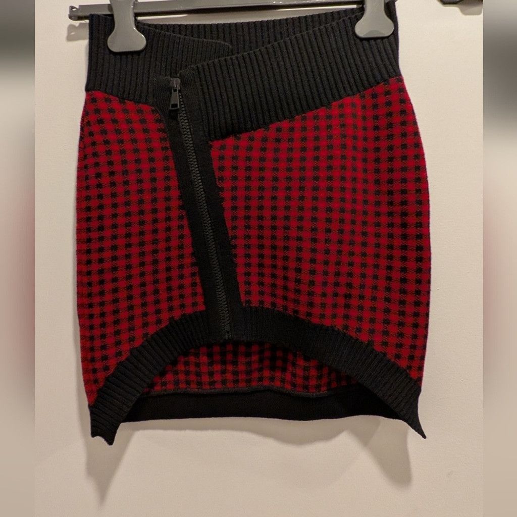 No. 21 N°21 Red & Black Checked Knit Zip Mini Skirt Size 27" / US 4 / IT 40 - 2 Thumbnail