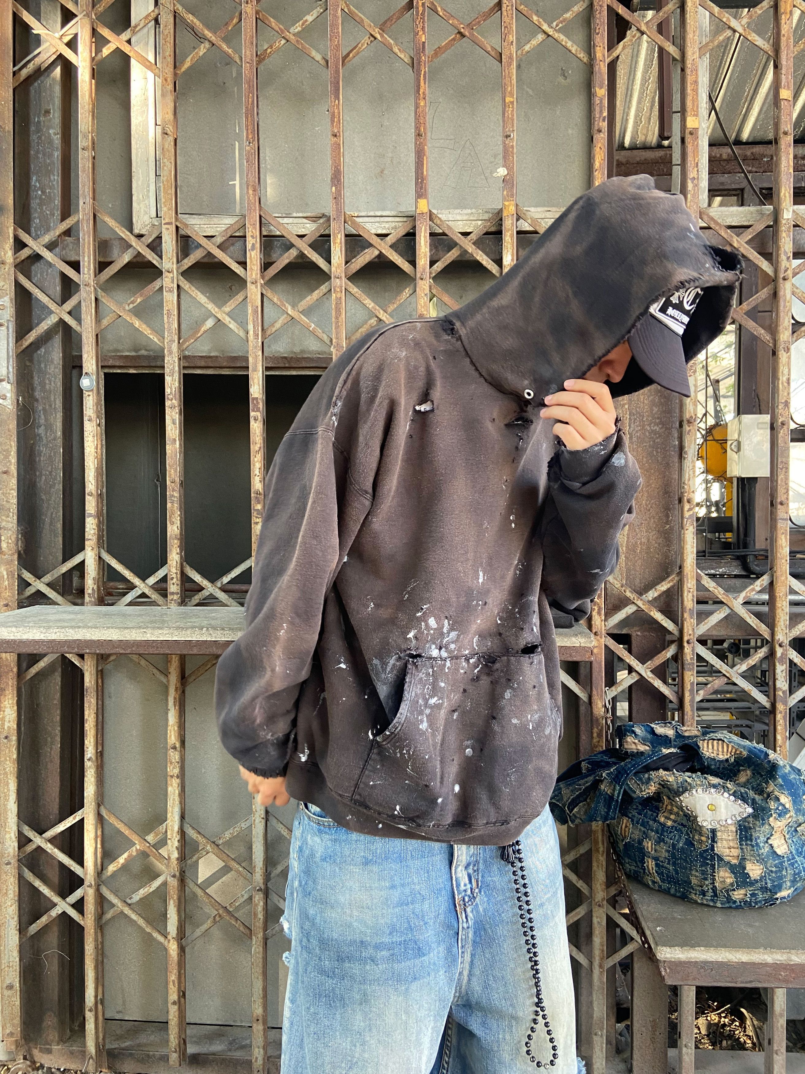 Vintage Thrashed Distressed & Faded Hoodie ERD Grunge Size US XL / EU 56 / 4 - 12 Thumbnail
