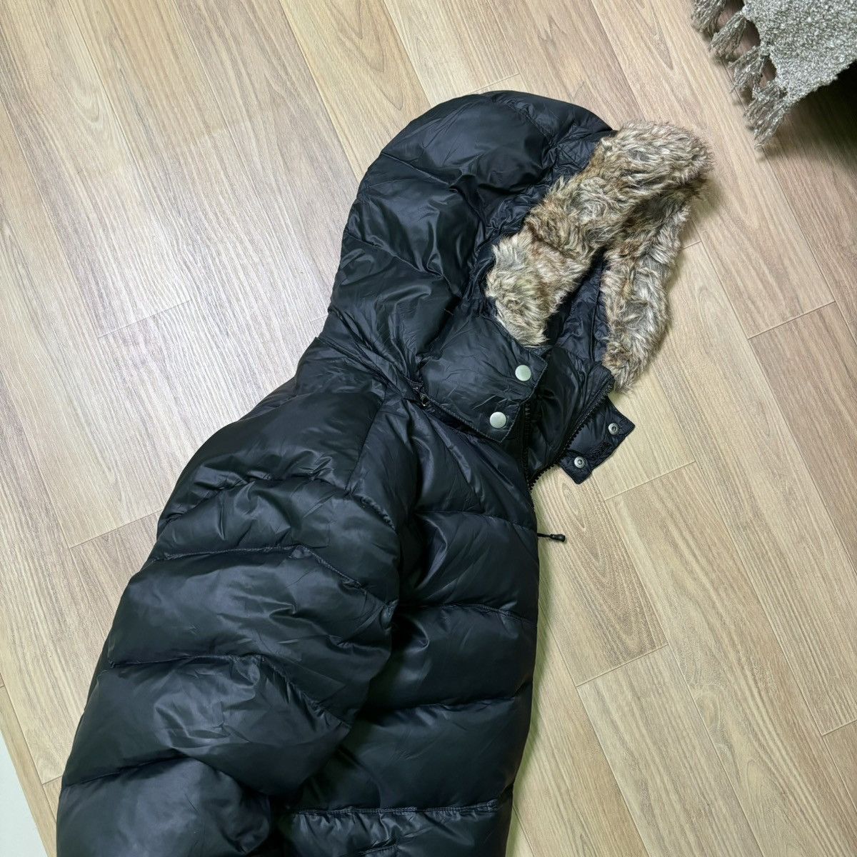 14th Addiction × If Six Was Nine × Le Grande Bleu (L.G.B.) Vintage Tommy Hilfiger fur Jacket down puffer LGB style Size US L / EU 52-54 / 3 - 14 Thumbnail