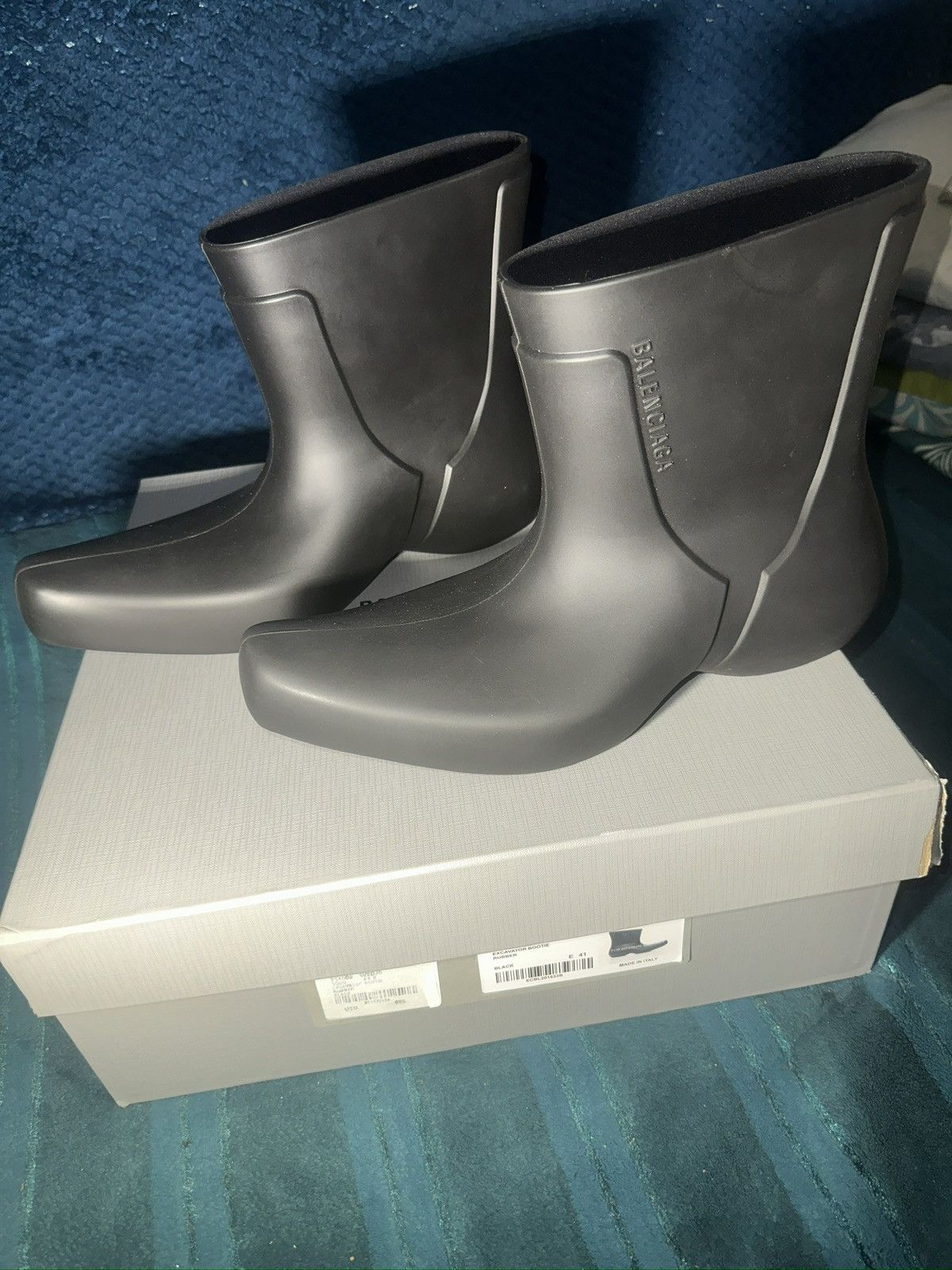 靴 Balenciaga Excavator 41 Balenciaga Black Excavator Bootie – Zoo Fashions Balenciaga