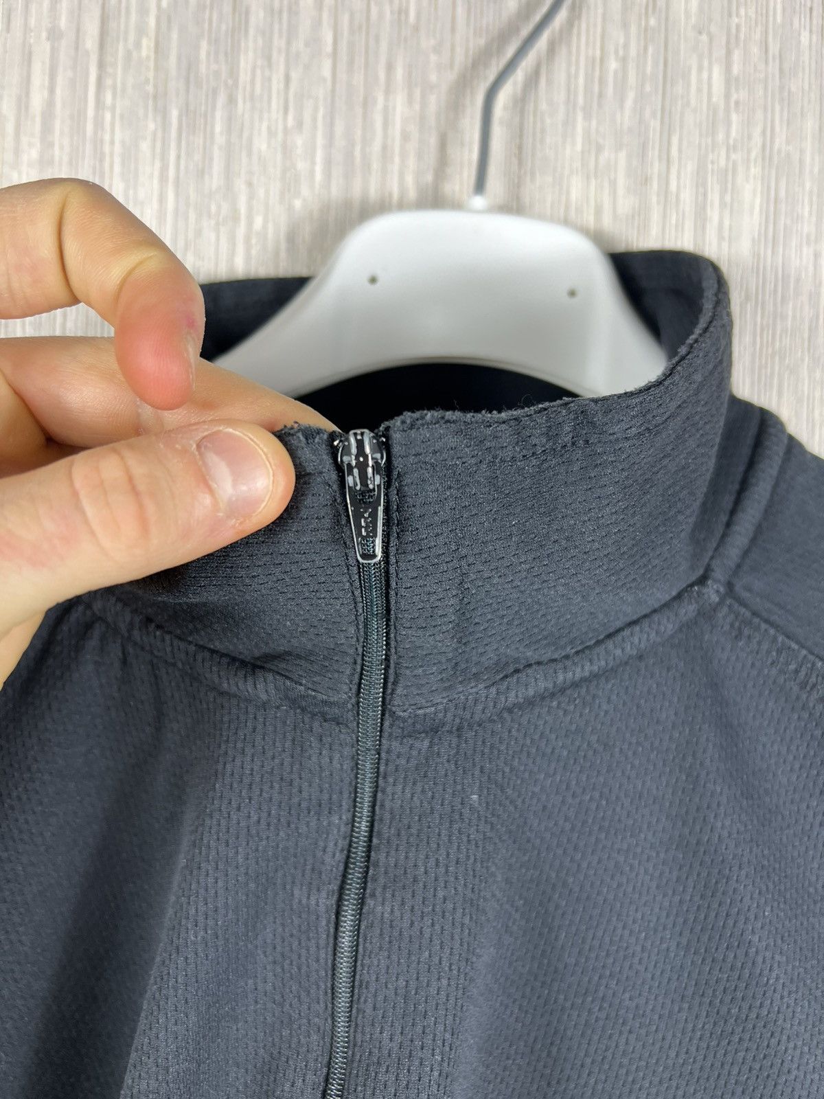 Oakley Vintage Oakley half zip fleece sweatshirt gorpcore technical Size US L / EU 52-54 / 3 - 12 Thumbnail