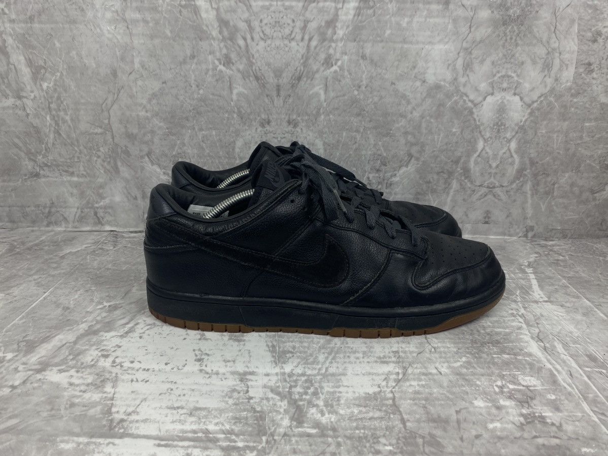2005 Nike Dunk Low Black Gum Suede Black Anthracite
