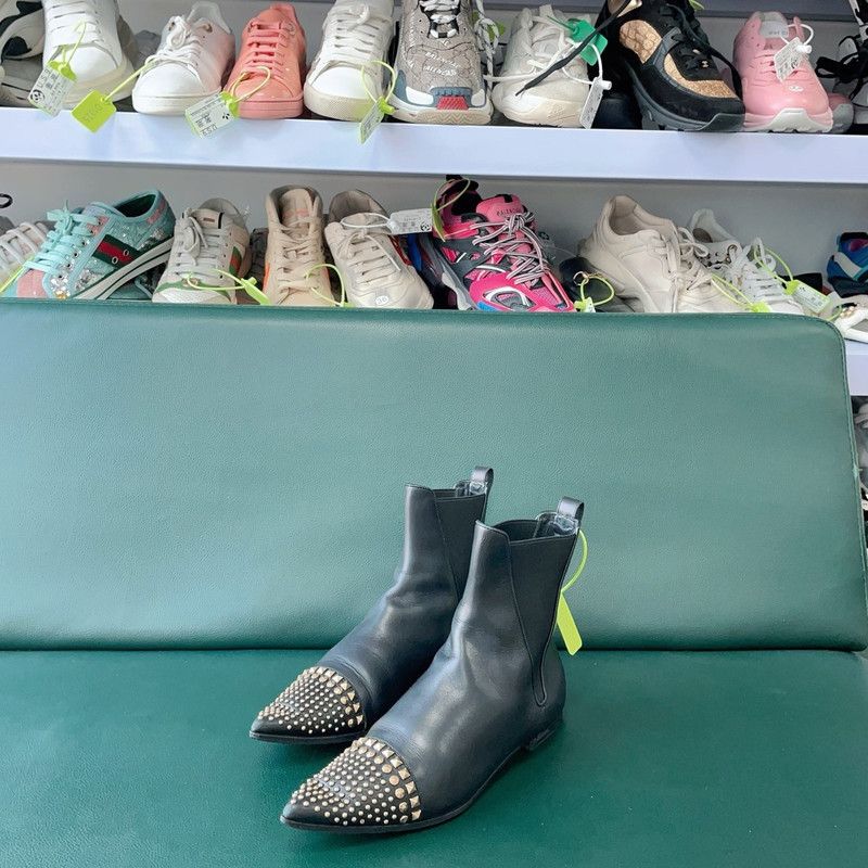 Gucci Gucci Silver-Studded High-Top Boots for Women 0079 Size US 6 / IT 36 - 1 Thumbnail