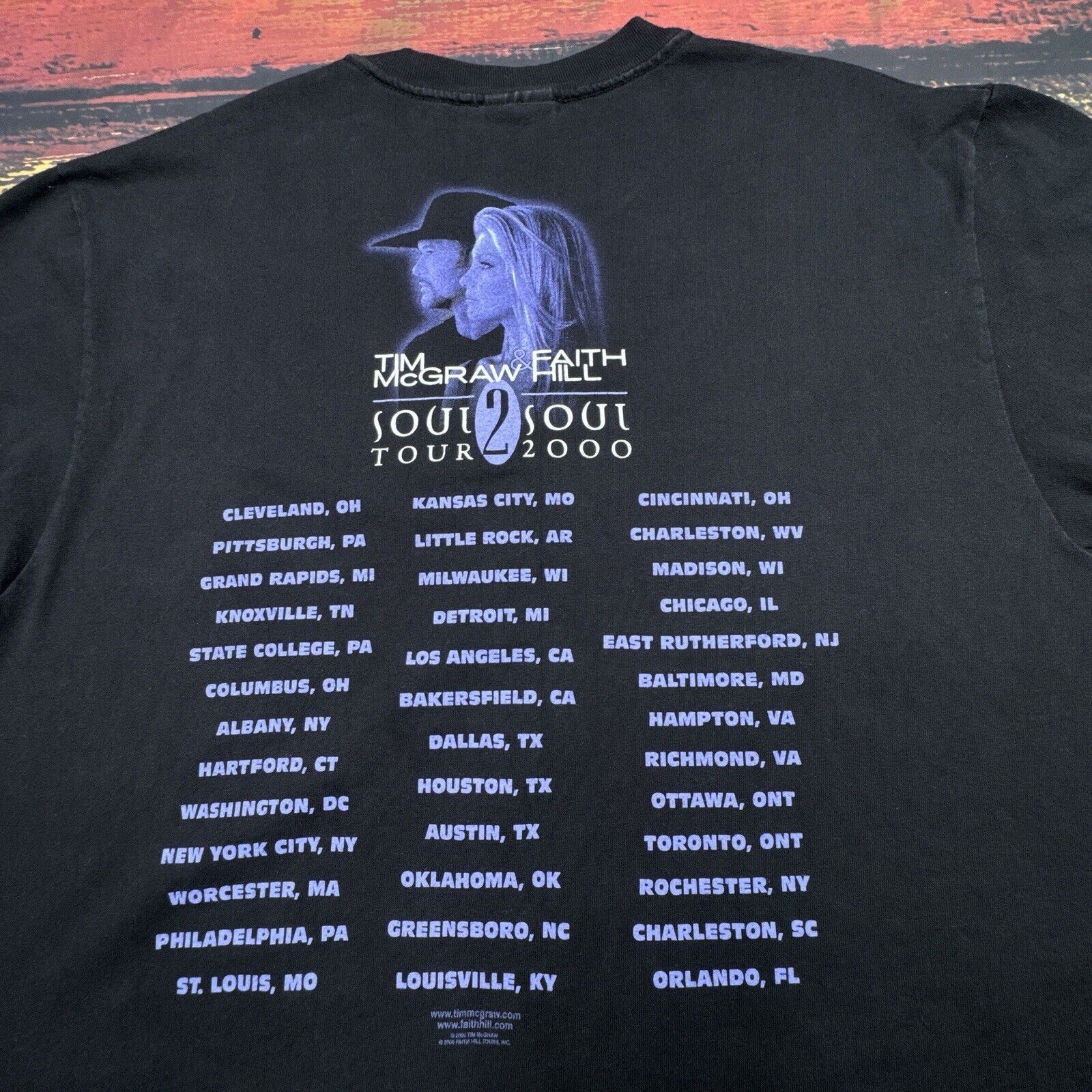 Band Tees Vintage new Tim McGraw & Faith Hill Tour TShirt 2000 Y2K Size US XXL / EU 58 / 5 - 1 Thumbnail