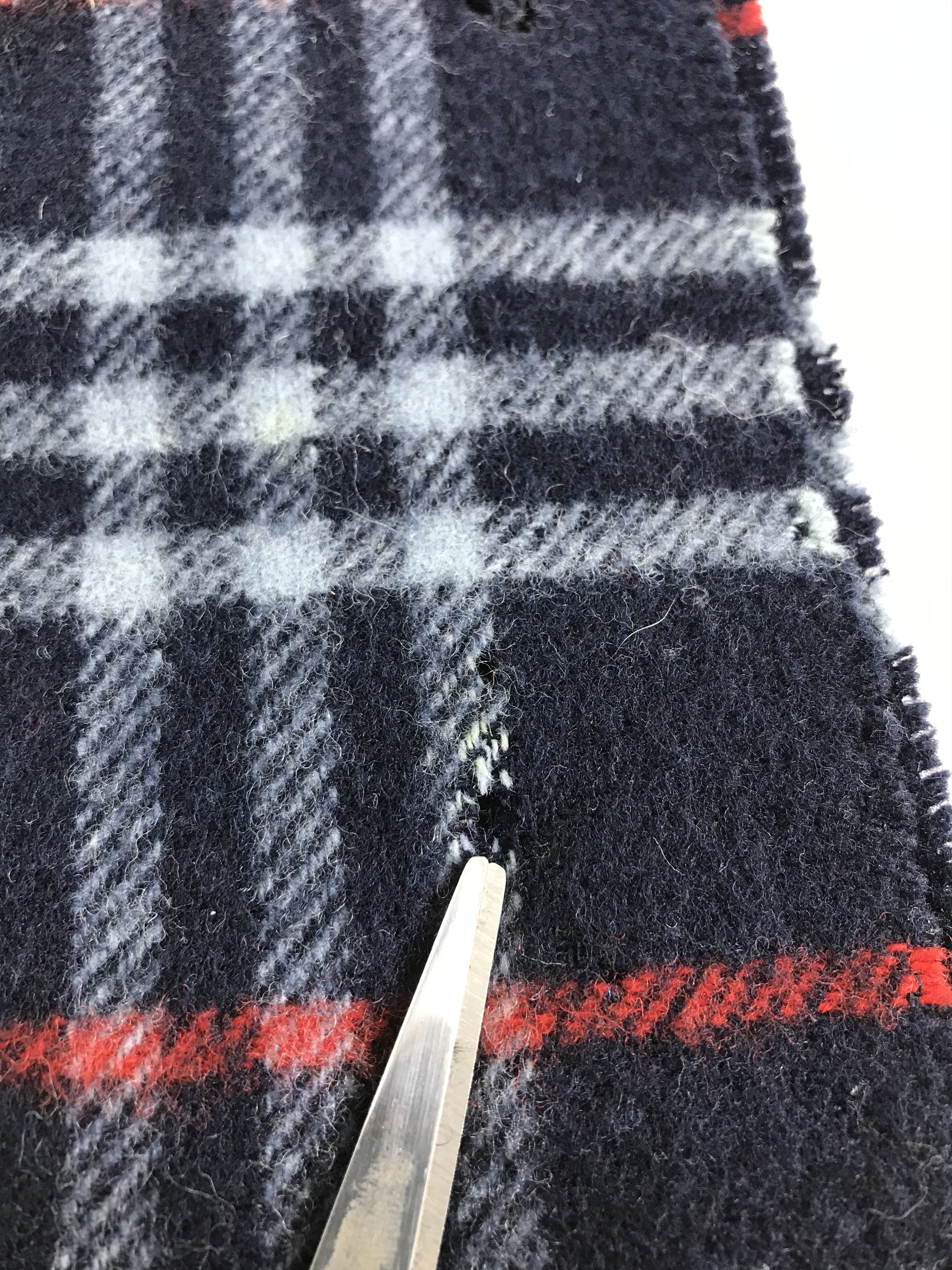 Burberry Burberry Blue Nova Check Wool Scarf Muffler V482 Size ONE SIZE - 23 Thumbnail
