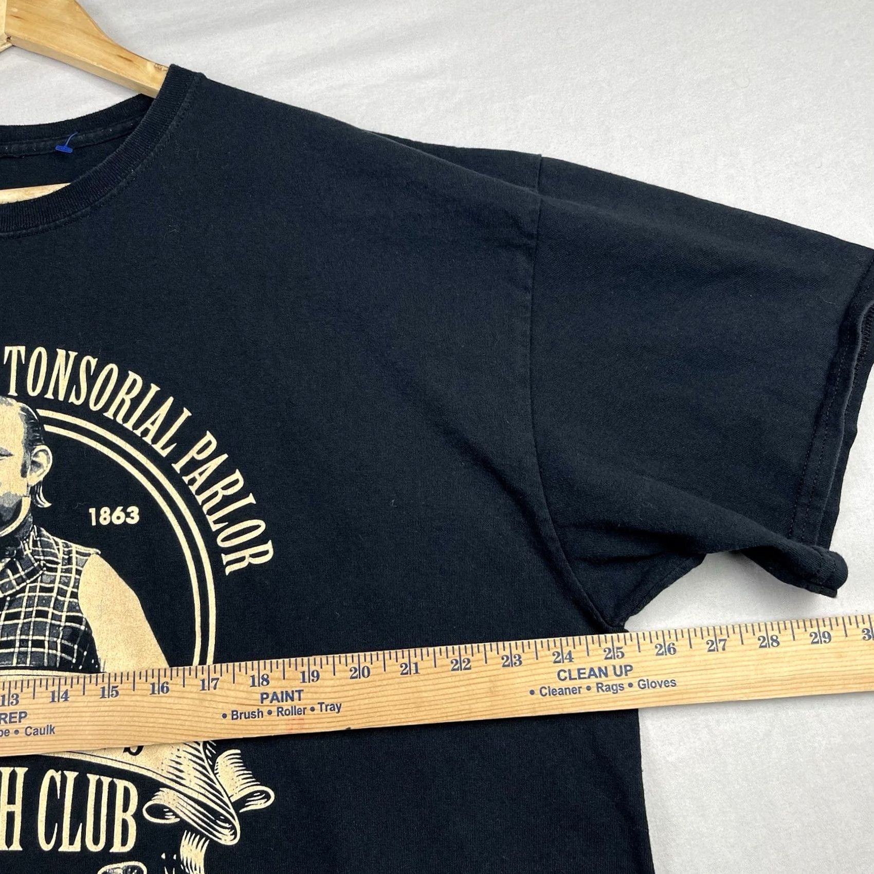 Vintage VINTAGE Gangs Of New York Shirt Mens 2XL Black Walter Monk McGinn 44 Notch Club Shirt Mens 2XL Black Graphic Print All Seasons Relaxed Fit Mens Size US XXL / EU 58 / 5 - 6 Thumbnail