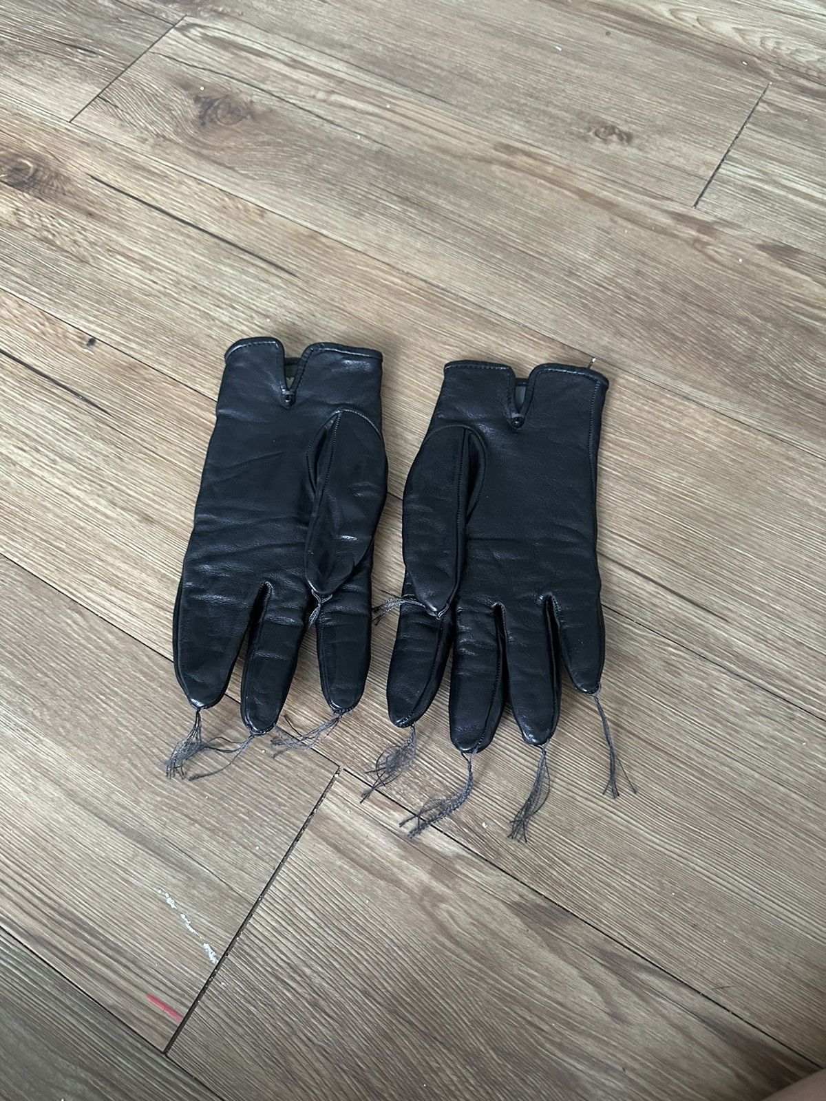 Carol Christian Poell Carol Christian Poell Leather Gloves With Tassels Size 46 - 6 Thumbnail