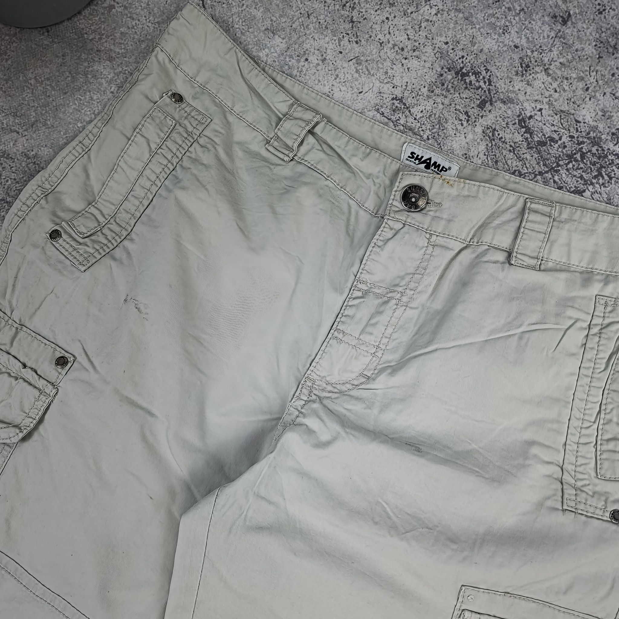 Vintage cargo shorts Size US 32 / EU 48 - 2 Thumbnail