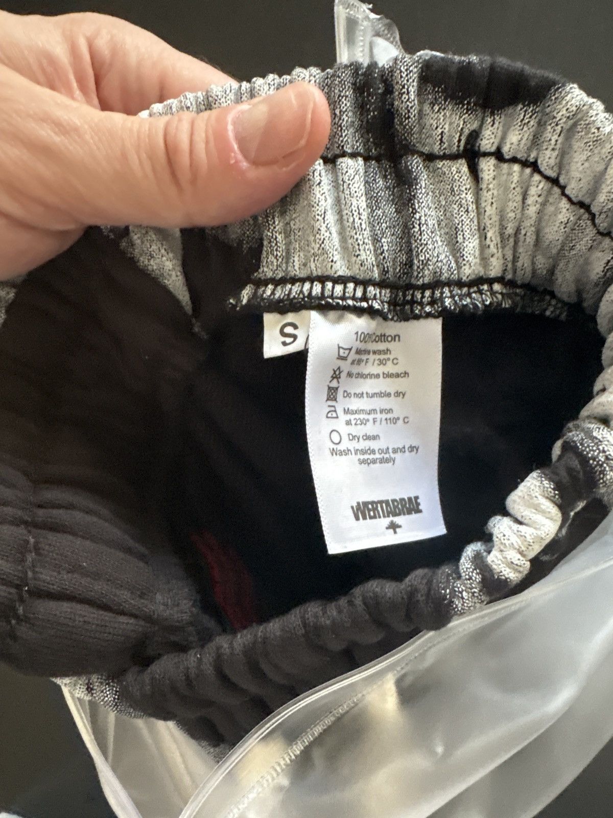 Vertabrae Vertabrea skull shorts Size US 30 / EU 46 - 8 Thumbnail