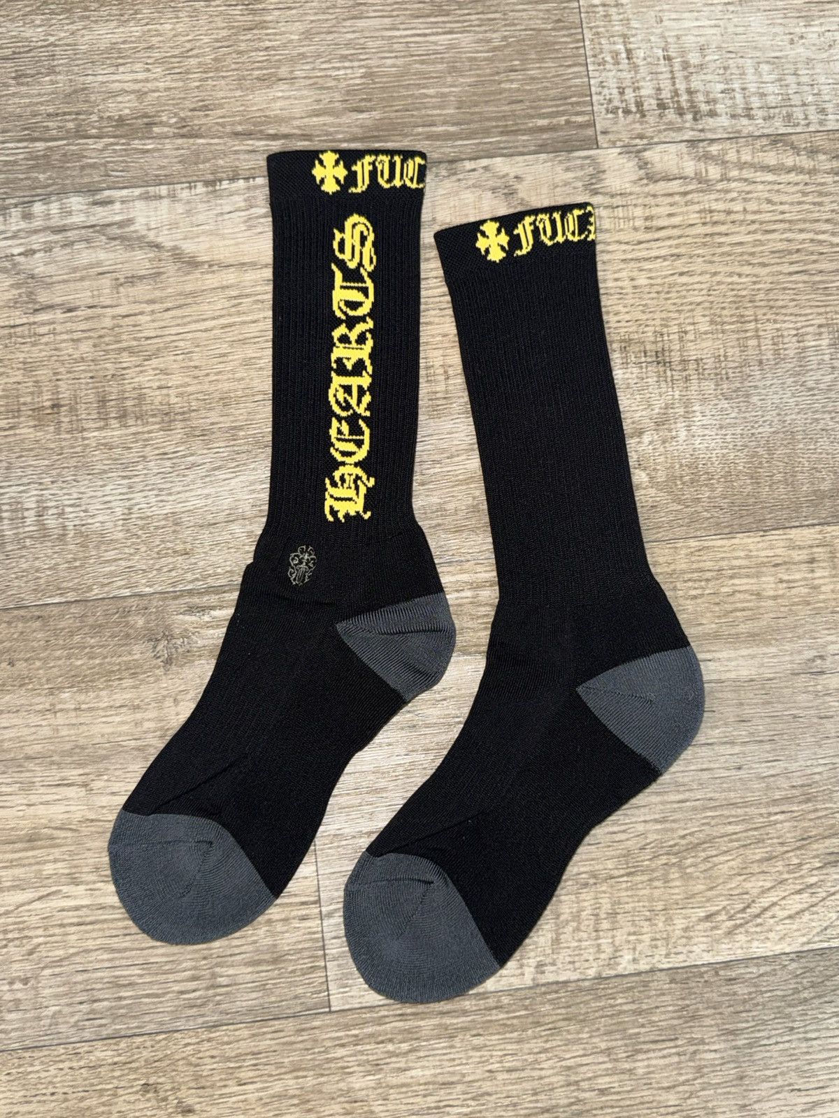 Chrome Hearts CHROME HEARTS WHITE YELLOW STRIPED SOCKS FUCK YOU