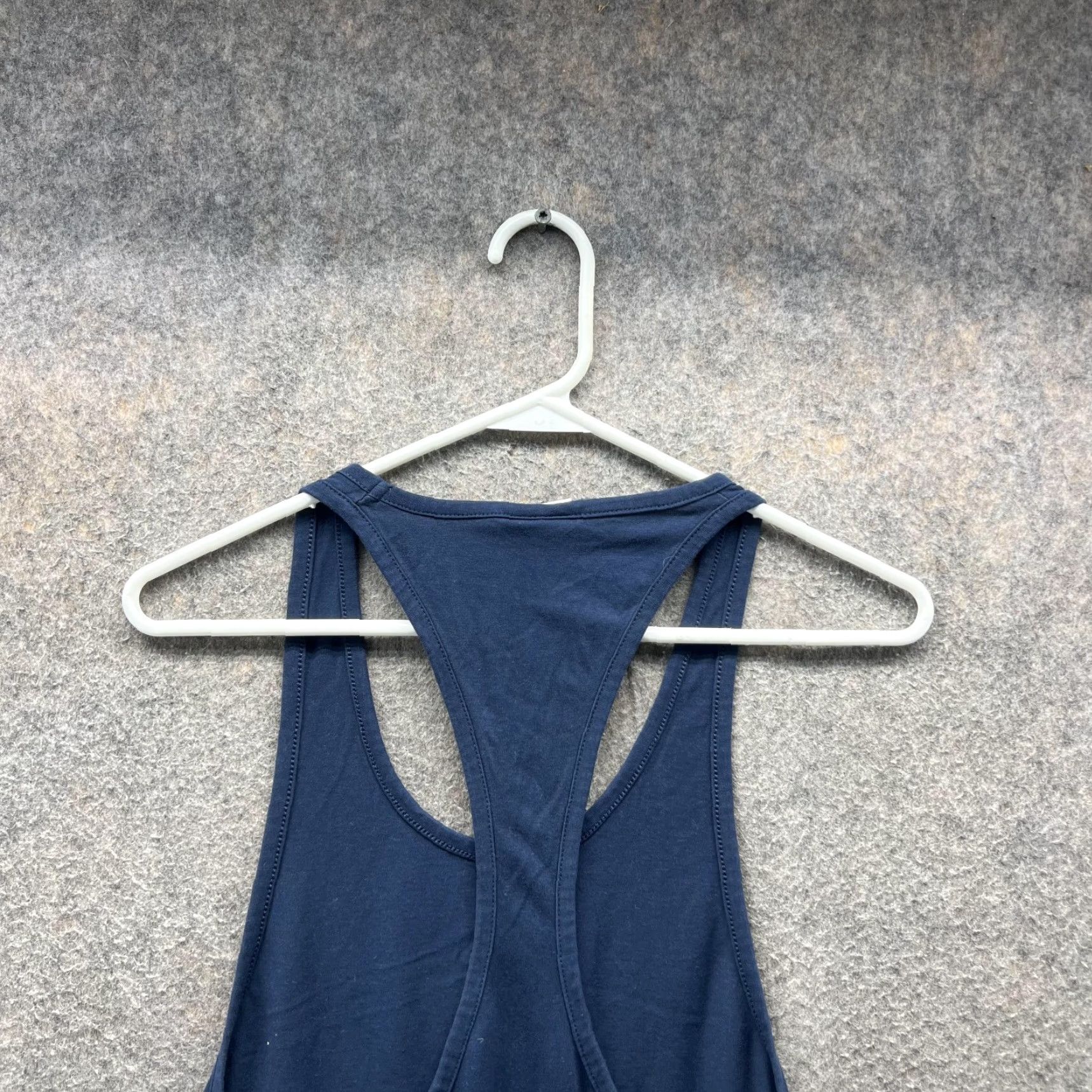 Gymshark Gymshark Shirt Women Medium Tank Blue Navy Sleeveless Racerback Cotton Knit Tank Top Ballpark Basic All Seasons Mens Womens Girls Boys? Size M / US 6-8 / IT 42-44 - 2 Thumbnail