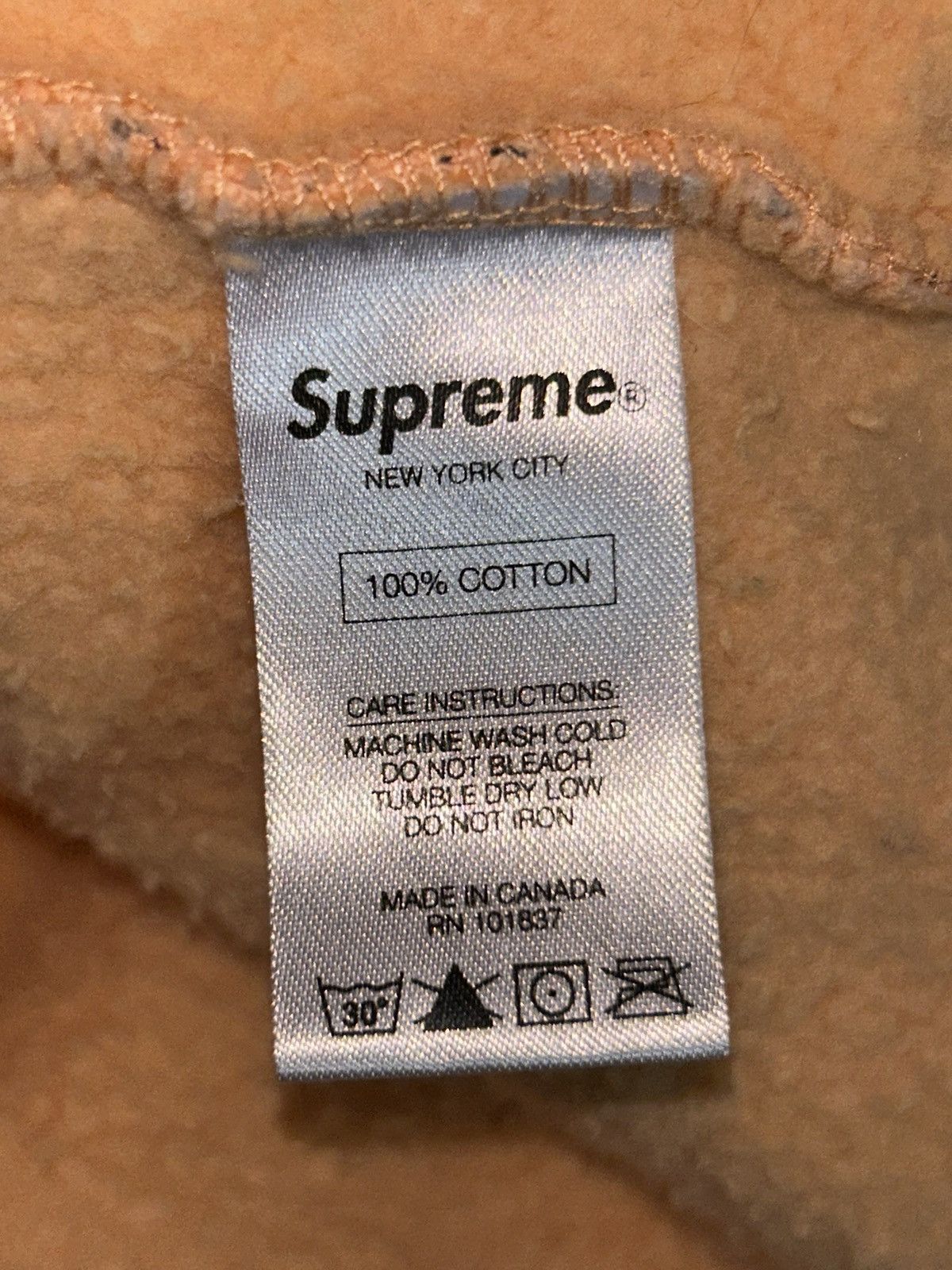 Supreme Supreme Spiderweb Hooded Sweatshirt Peach FW16 size Medium Size US M / EU 48-50 / 2 - 6 Thumbnail