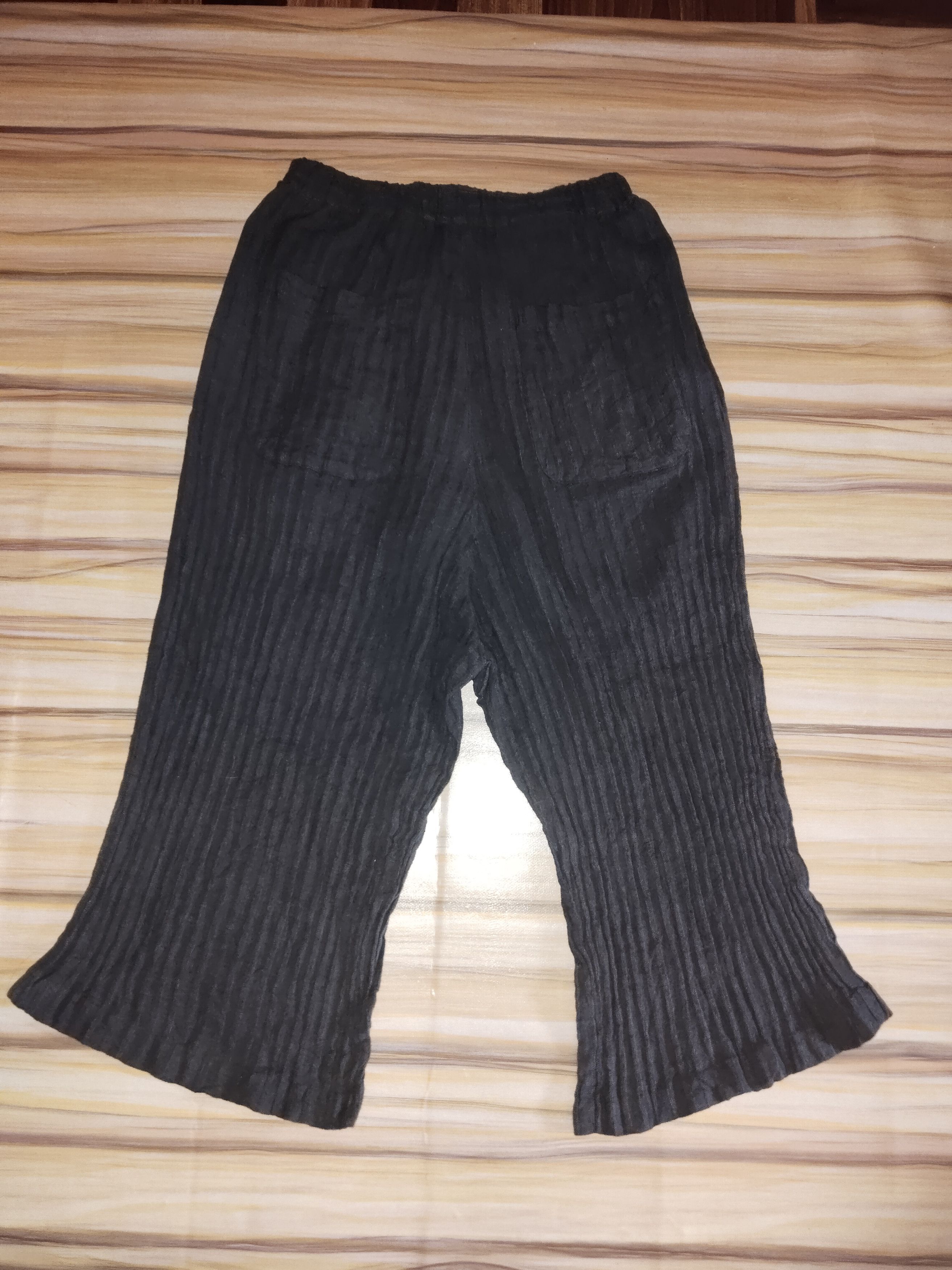 Issey Miyake PLANTATION Pleat Palazzo Crop Pants Size 35" - 4 Thumbnail