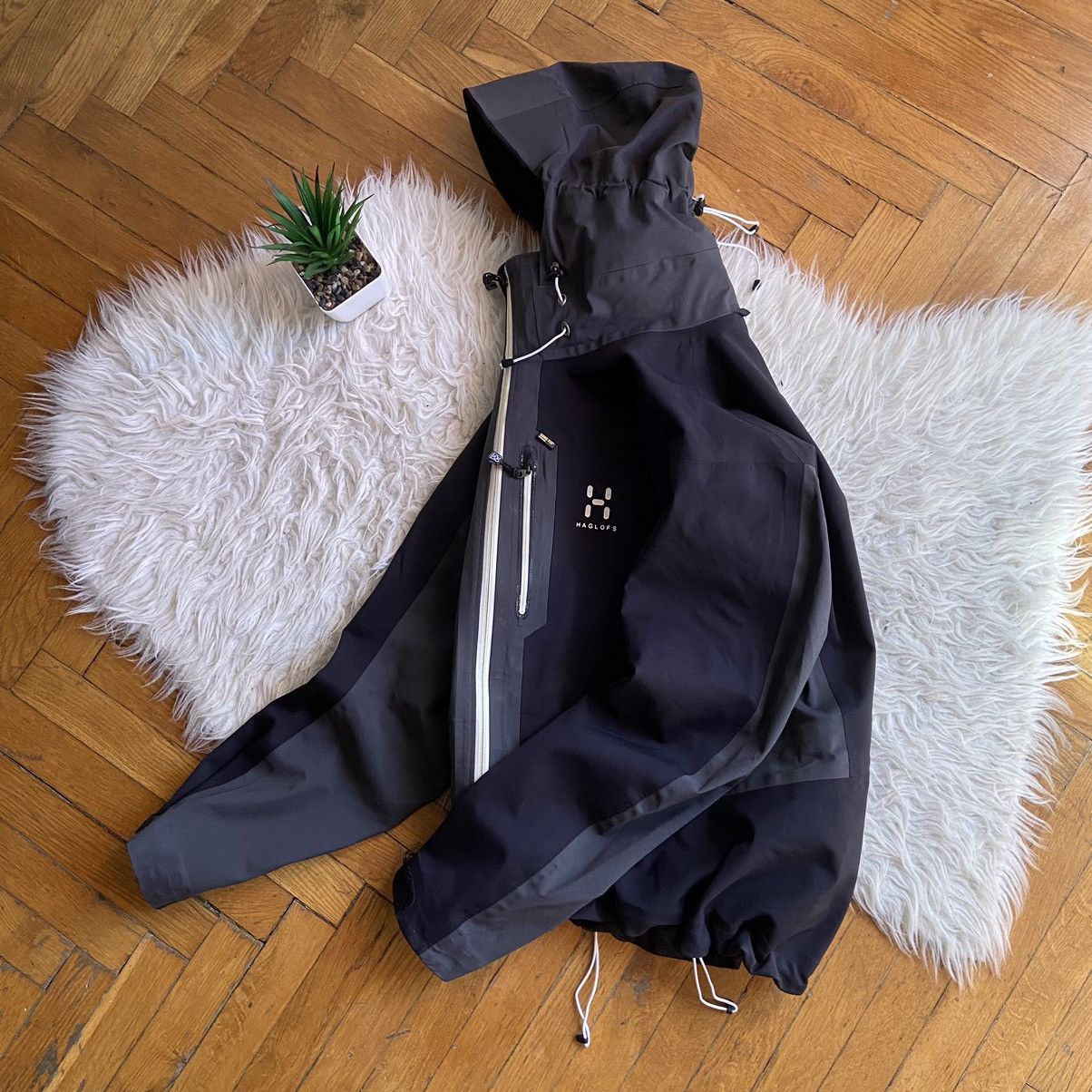 Haglofs × Vintage 📌 Haglofs Vintage Gore-Tex Recco Outdoor Jacket Size L / US 10 / IT 46 - 1 Thumbnail