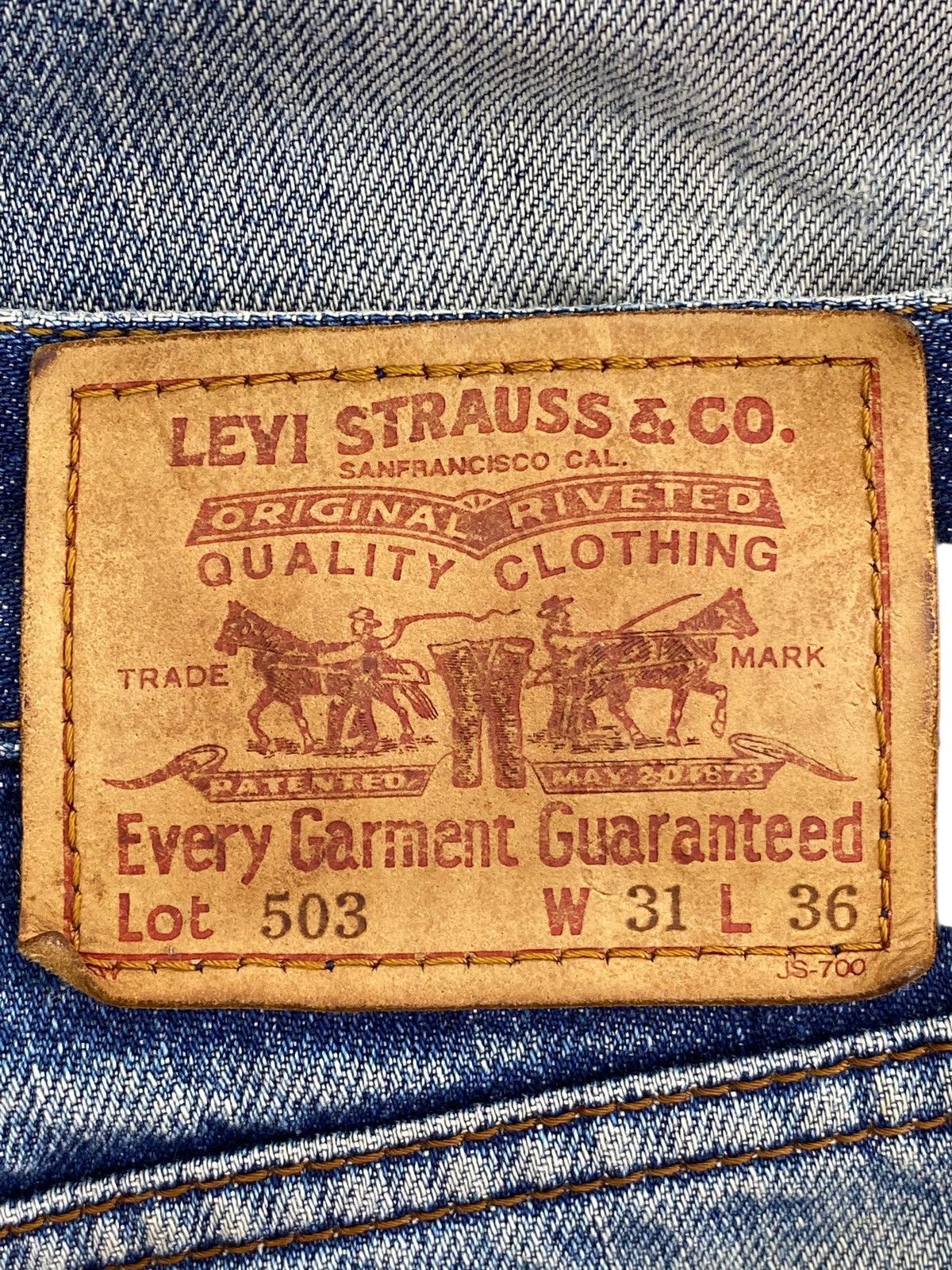 Levi's Levi’s Distressed Faded Wash Style Loose Jeans Size US 30 / EU 46 - 12 Thumbnail