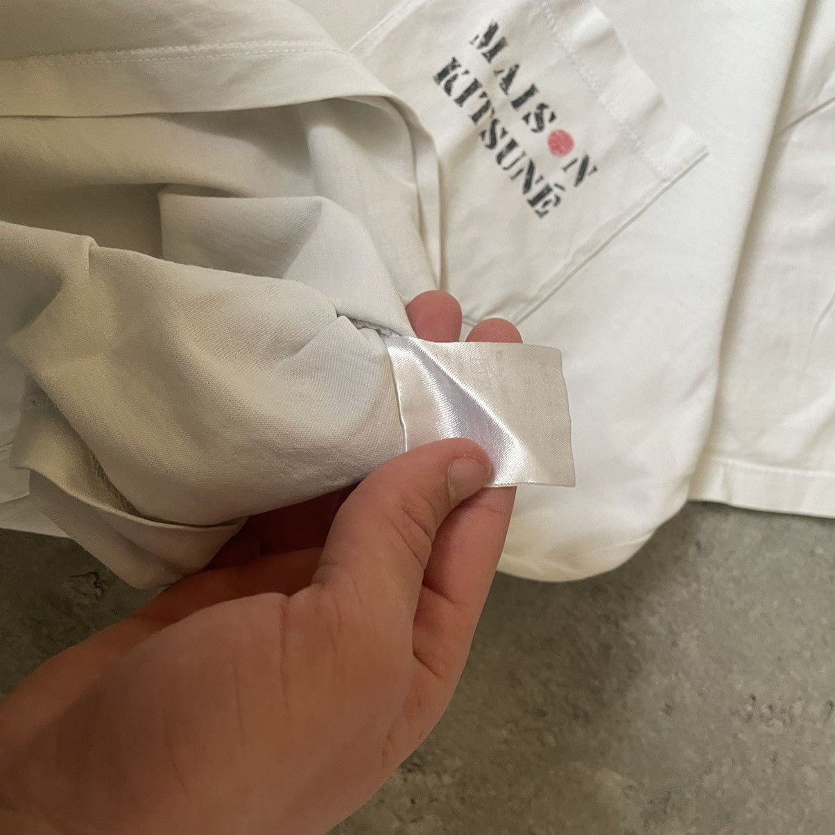 Designer × Maison Kitsune Maison Kitsune Basic White Pocket Logo T-Shirt Size US XL / EU 56 / 4 - 6 Thumbnail