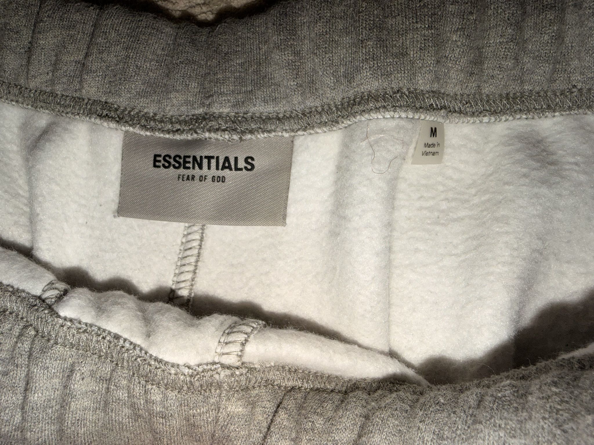 Fear of God Fear of God Essentials Classic Sweatshort 'Black' Size US 33 - 2 Thumbnail
