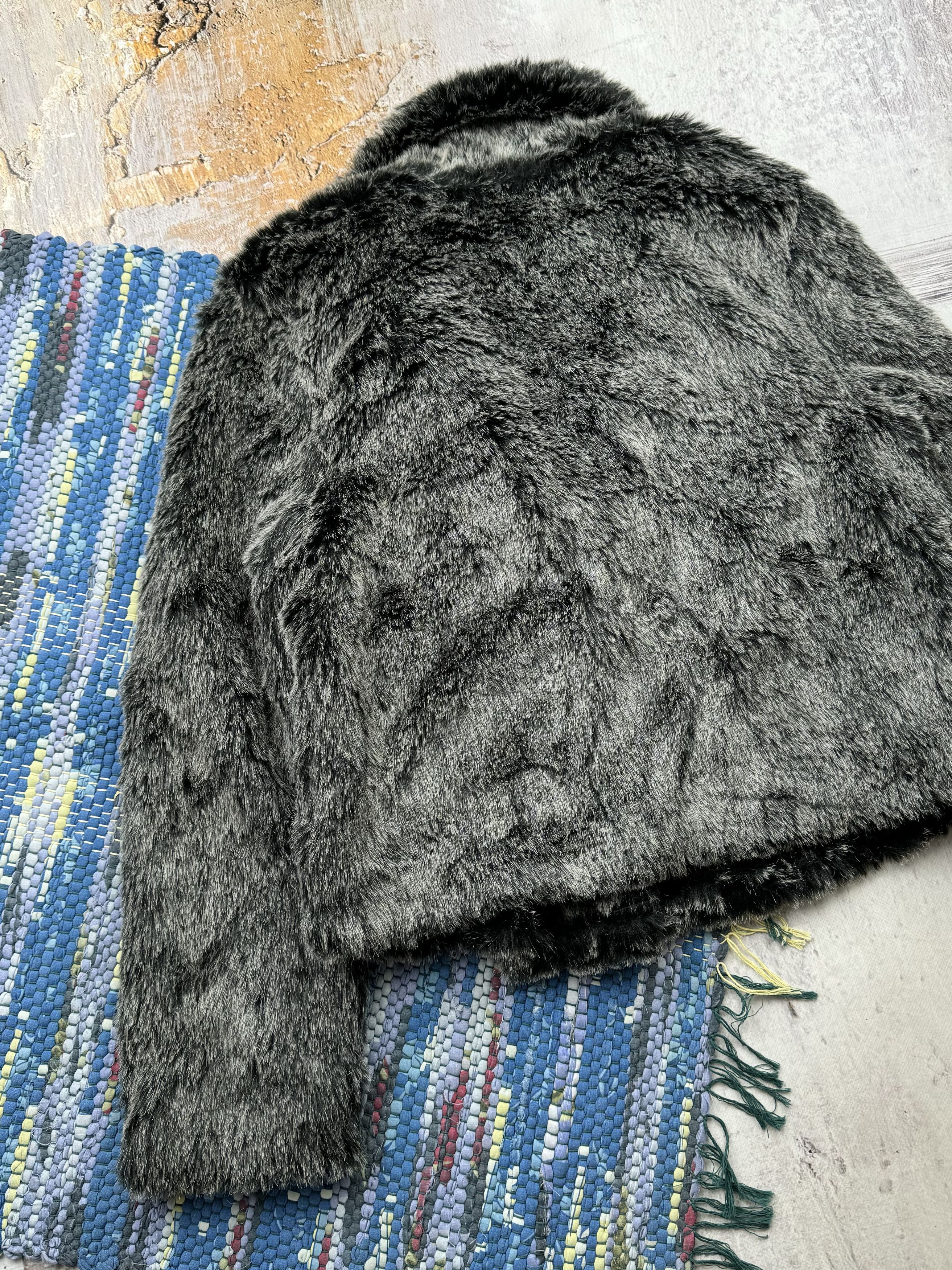 Vintage Vintage Cropped Faux Fur Coat A687D15(378) Size M / US 6-8 / IT 42-44 - 6 Thumbnail