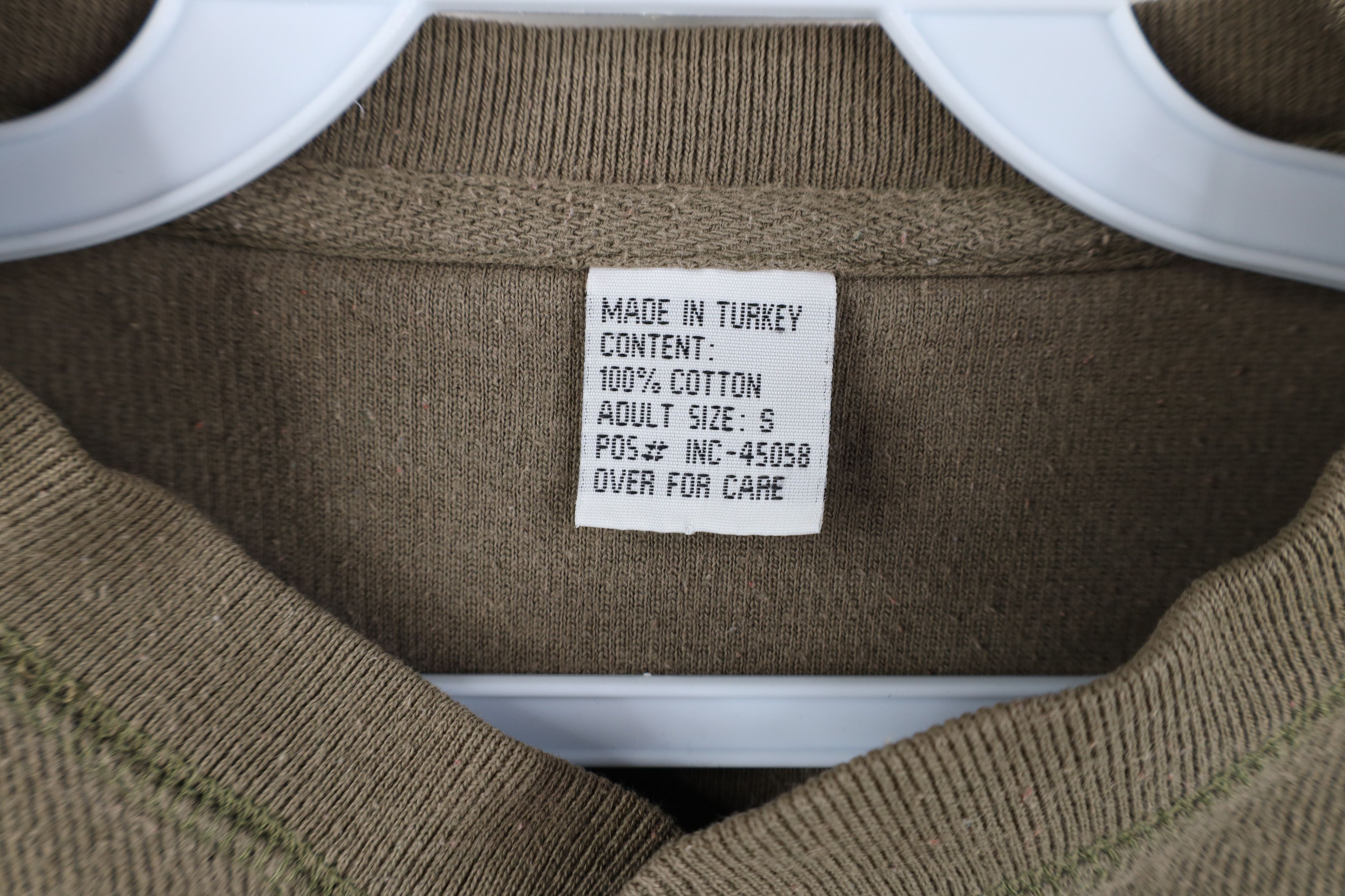 Vintage Vintage 90s Streetwear Ribbed Long Sleeve Henley T-Shirt Size US S / EU 44-46 / 1 - 11 Thumbnail
