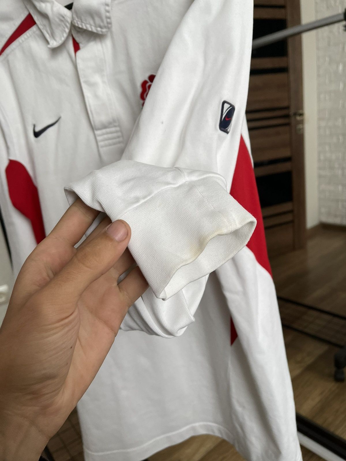 Nike Nike England Vintage Rugby Pullover Sweatshirt 90s Size US L / EU 52-54 / 3 - 15 Thumbnail