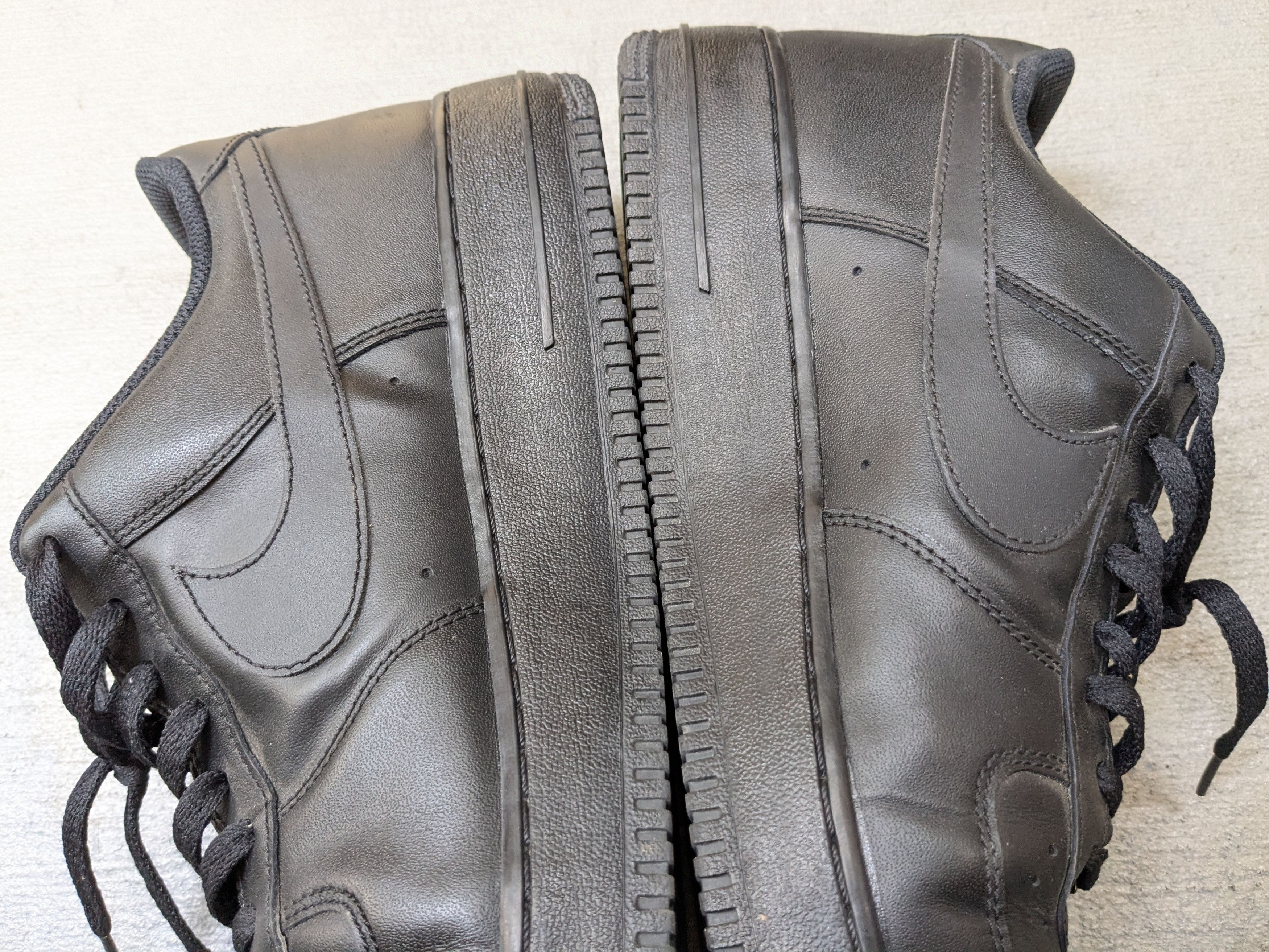 Nike Air Force 1 '07 Triple Black Low Leather 315122-001