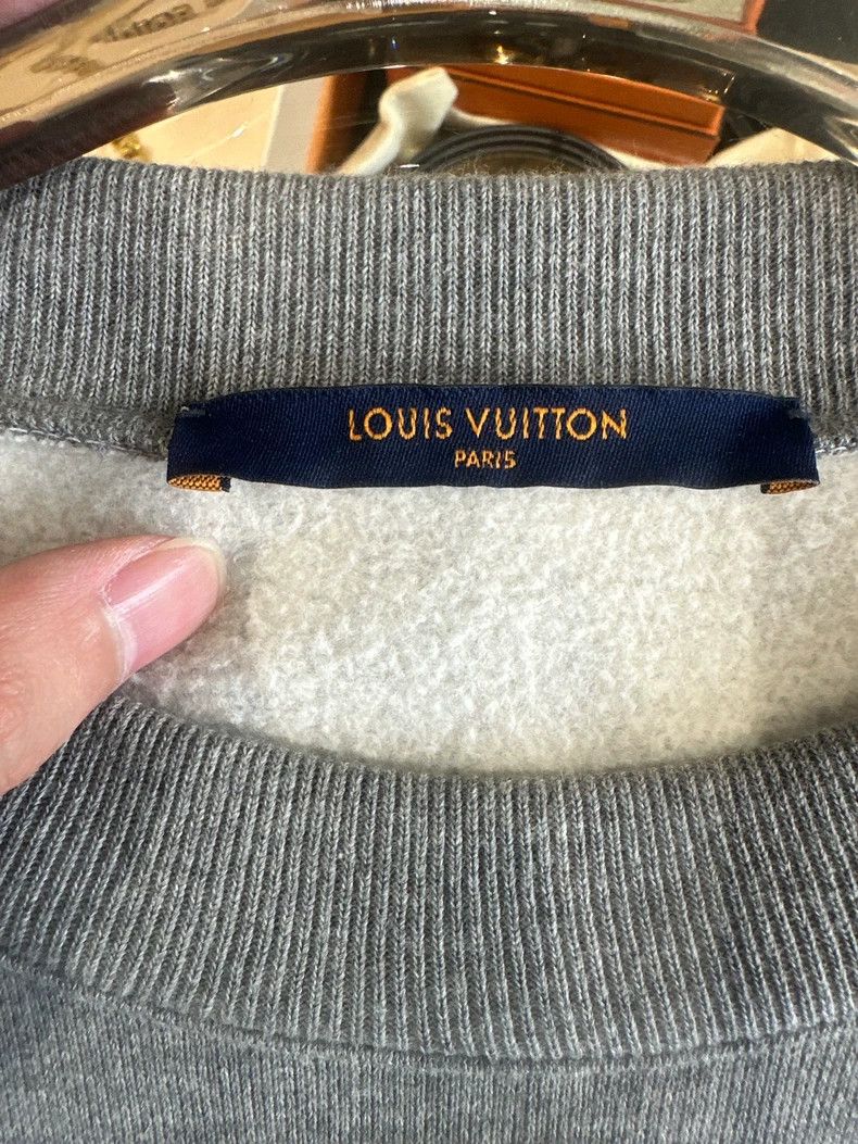 Louis Vuitton Louis Vuitton Love nigo co-branded sweatshirt 2505-Nextarro Size US L / EU 52-54 / 3 - 3 Thumbnail