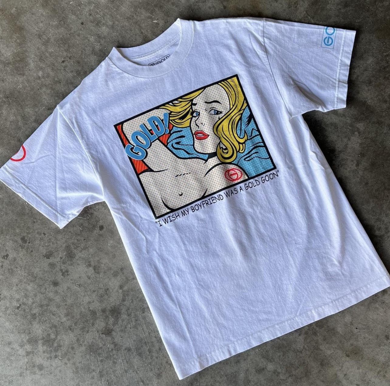Gold Wheels T Shirt Size Medium