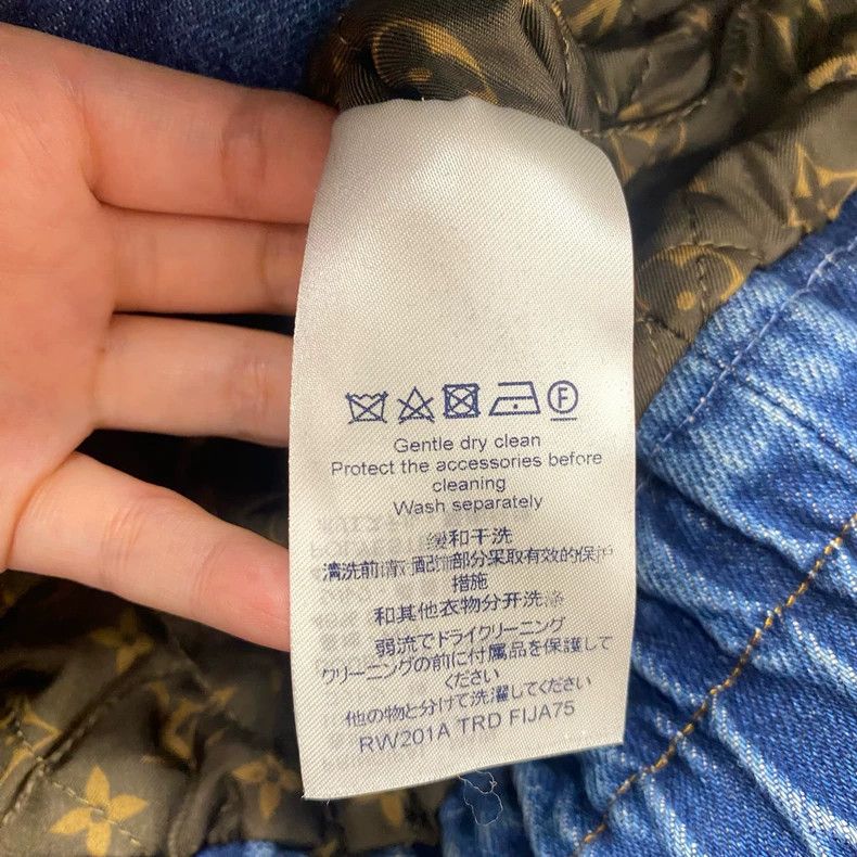 Louis Vuitton Louis Vuitton Washed blue full print thin cotton denim jac Size XS / US 0-2 / IT 36-38 - 4 Thumbnail