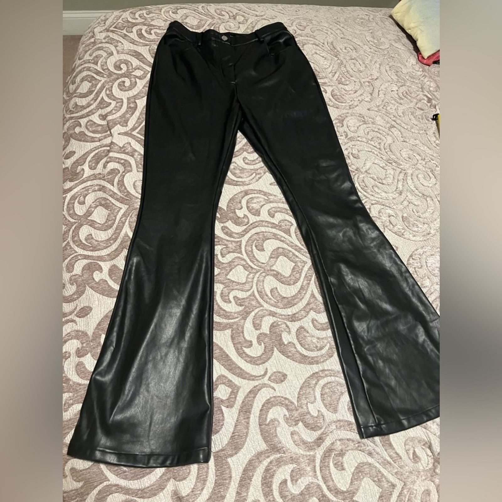 Boohoo Boohoo Kourtney Kardashian Barker Wide Leg Faux leather Size 28" / US 6 / IT 42 - 10 Thumbnail