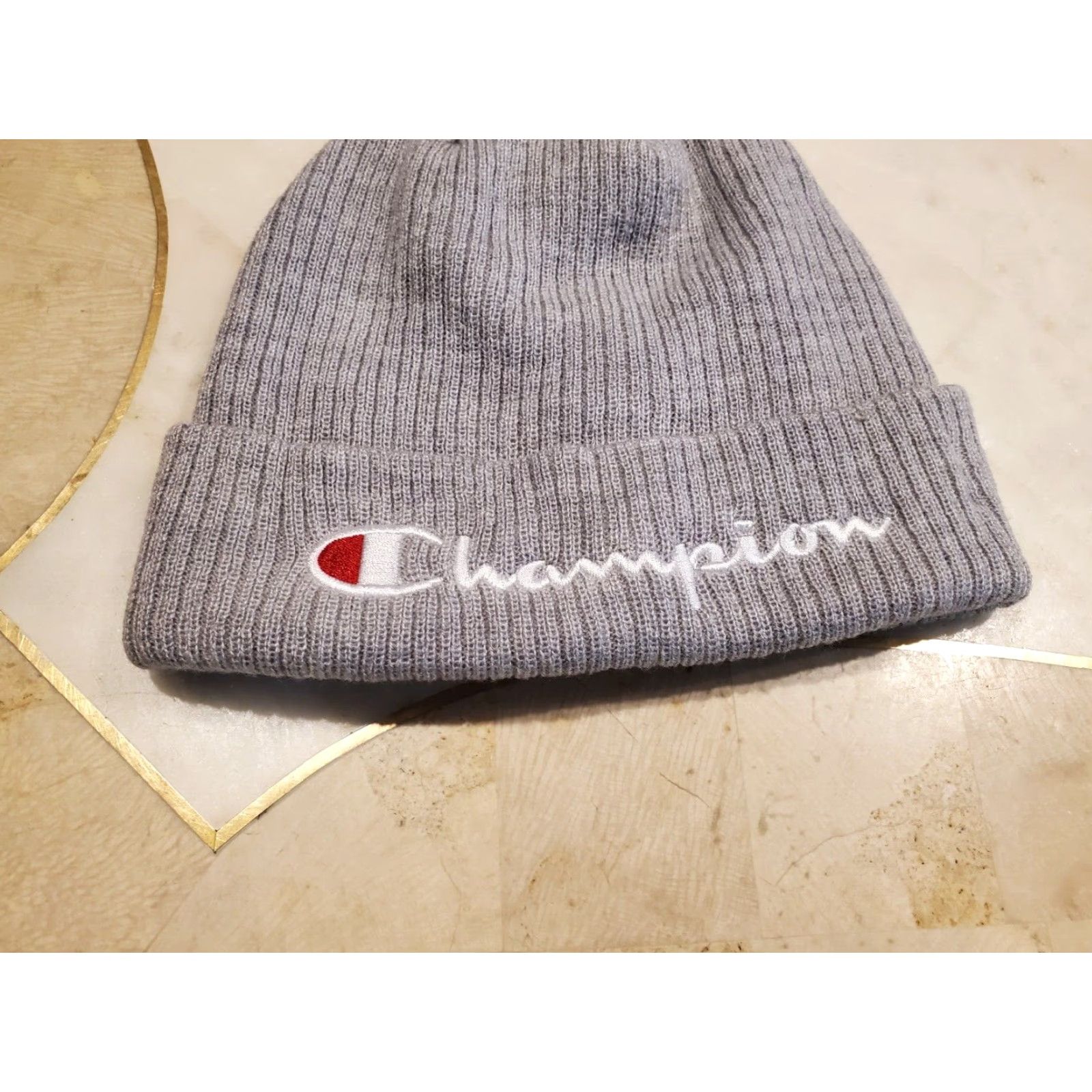 Champion Champion Mens Logo Cuffed Beanie Gray OS NWT Ribbed Acrylic Hat Accessories Size ONE SIZE - 2 Thumbnail