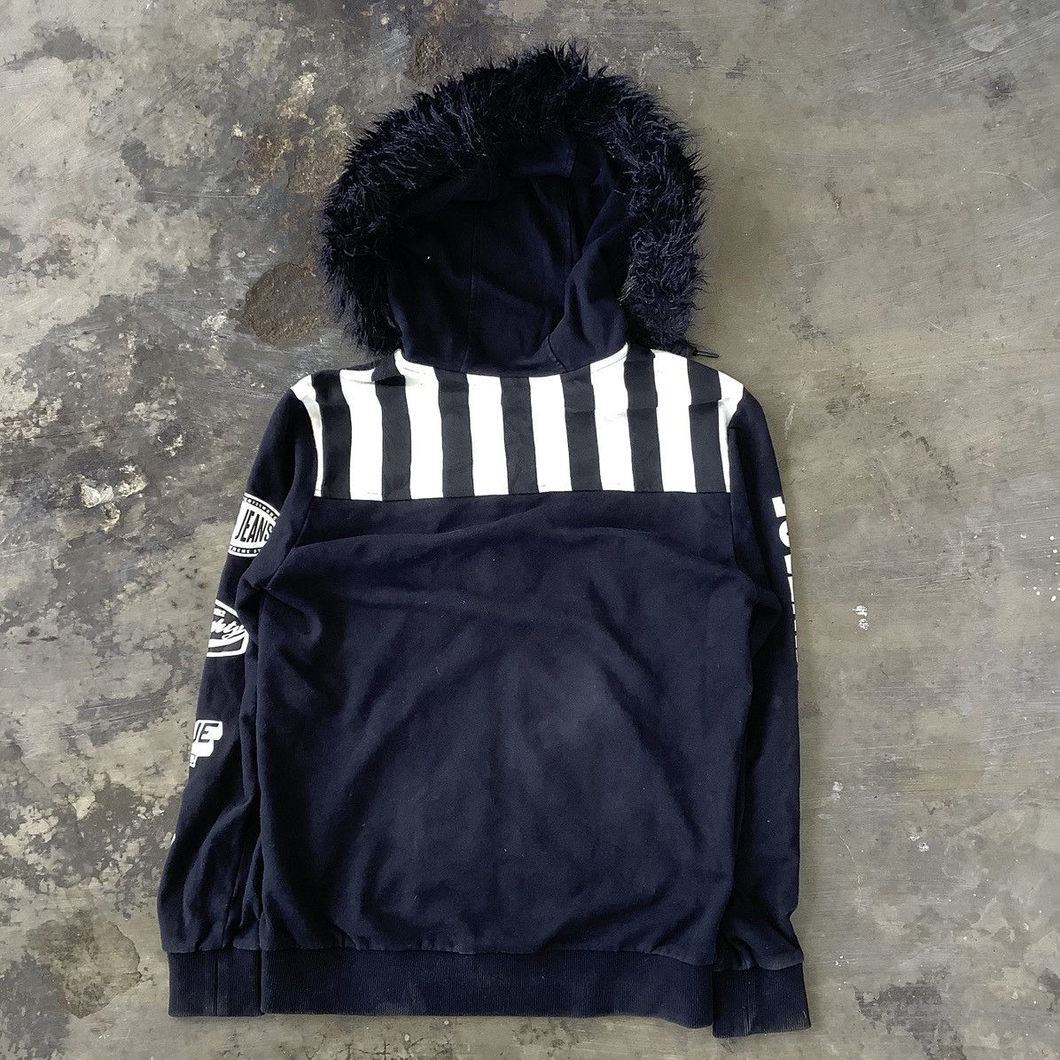 Japanese Brand Fur Faux Evisu Hoodie Size US L / EU 52-54 / 3 - 8 Thumbnail