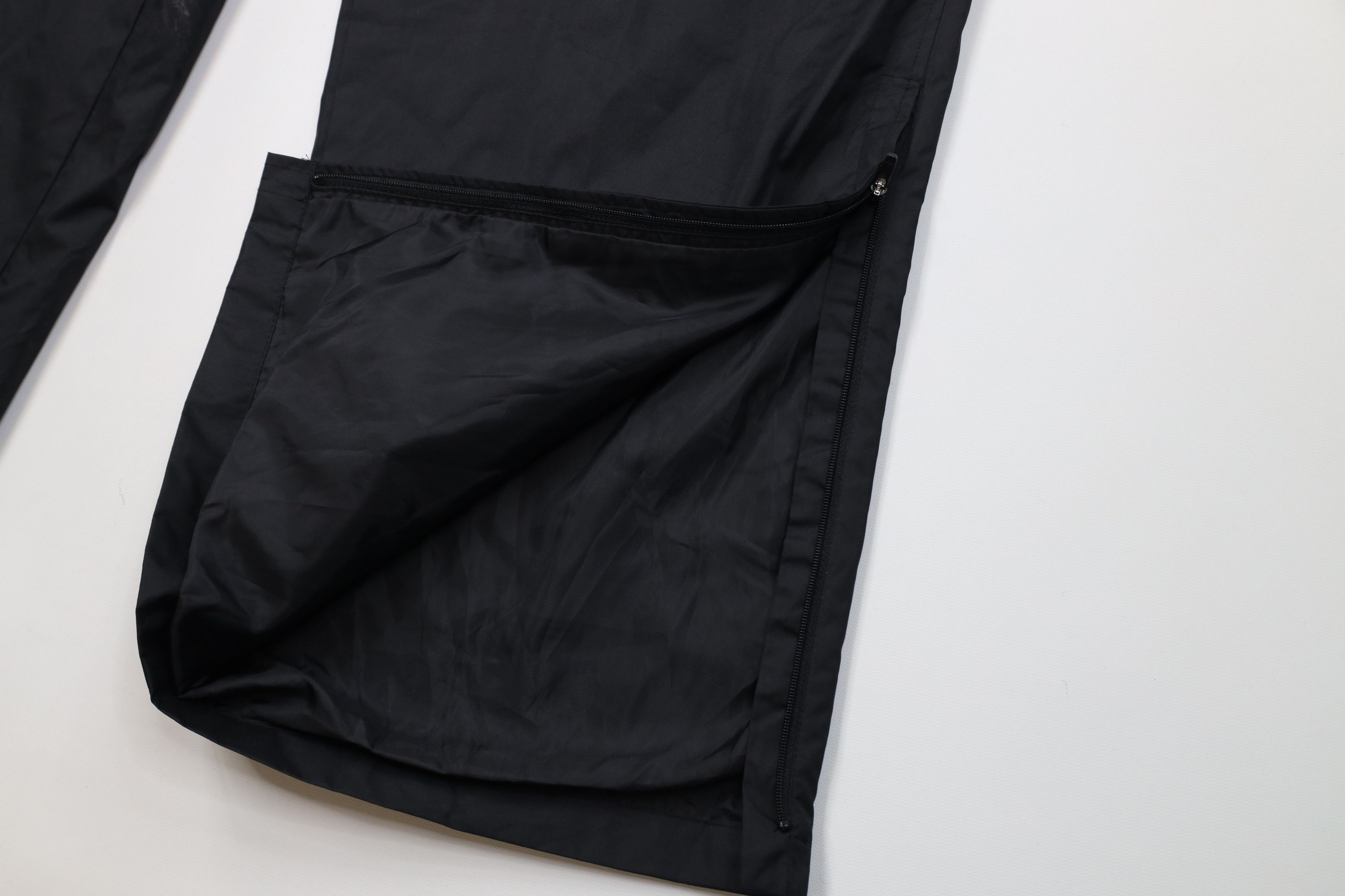 Ccm Vintage Y2K CCM Hockey Waterproof Windbreaker Pants Black Size US 38 / EU 54 - 8 Thumbnail
