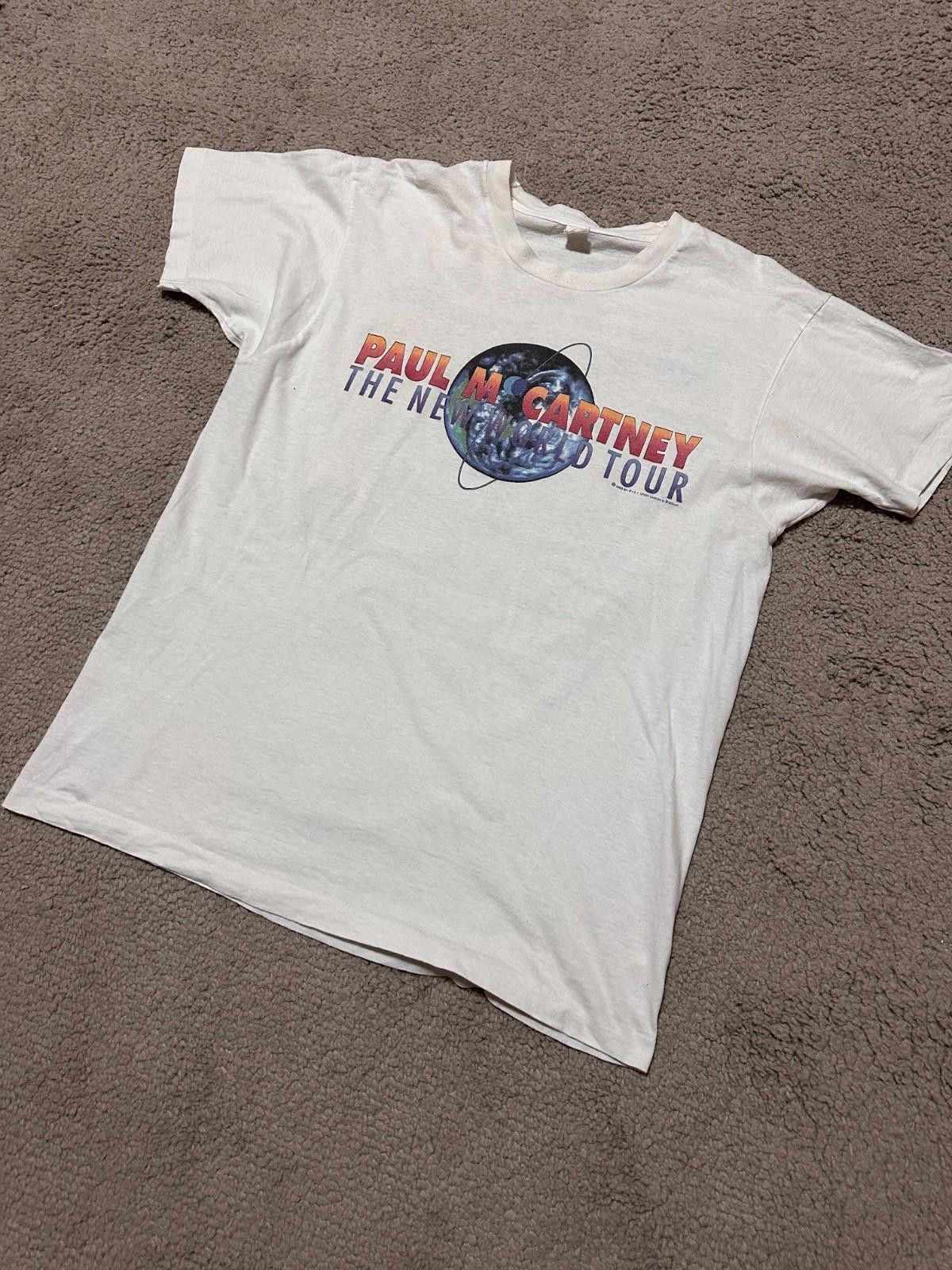 Fruit Of The Loom Vintage PAUL MCCARTNEY New World Tour 1993 Concert T-SHIRT Size US L / EU 52-54 / 3 - 2 Thumbnail