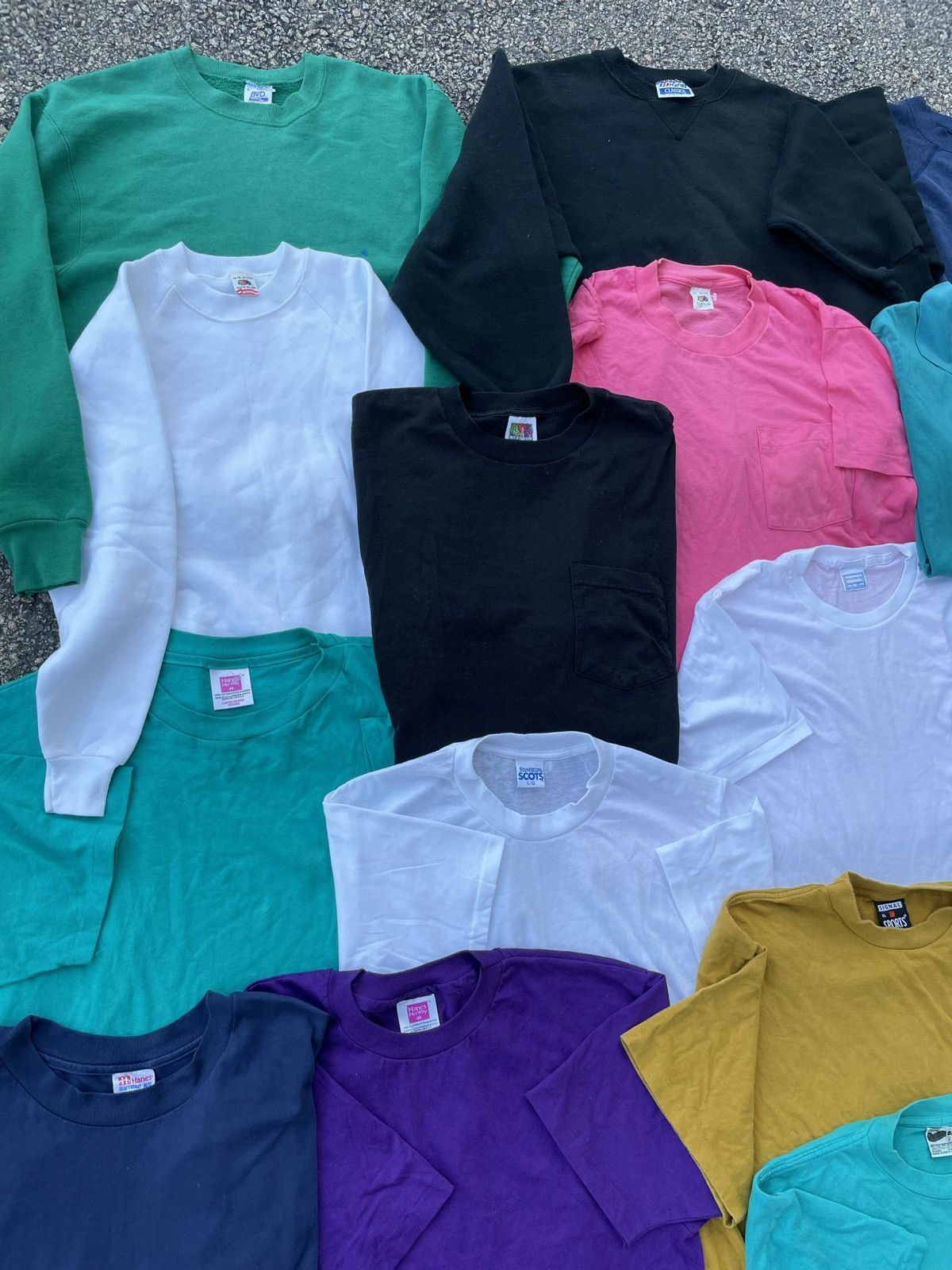 Vintage (1) 80s Vintage Made in USA Blank Single Stitch T Shirt Size US XL / EU 56 / 4 - 2 Thumbnail