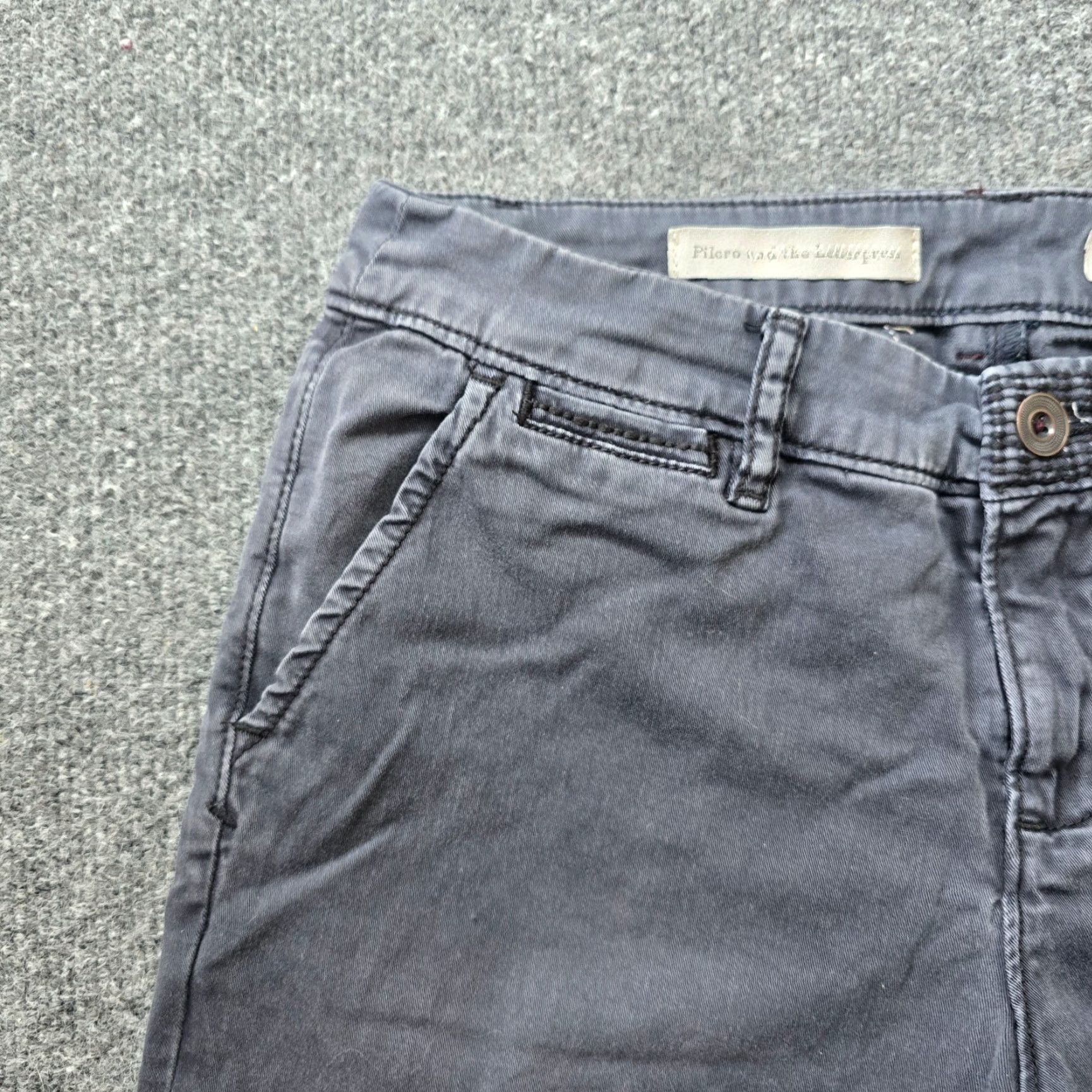 Vintage Pilcro Jeans Womens 28 Black Capri Crop Taper Casual Slim Denim Capris Crop Zipper Fall Spring Summer Womens Size 28" / US 6 / IT 42 - 3 Thumbnail
