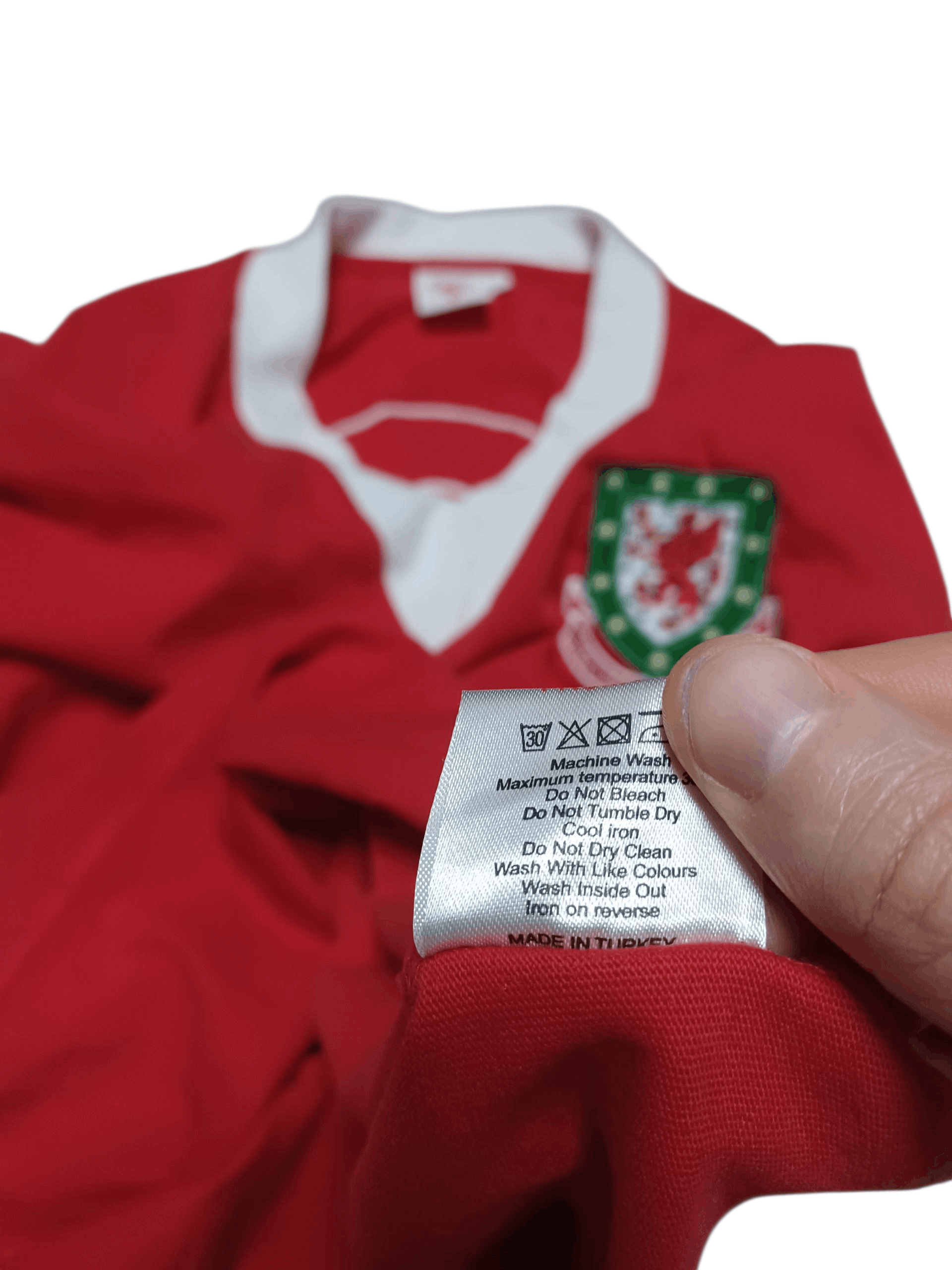 Other WALES VINTAGE 1958 STYLE OFFICIAL MERCH SOCCER JERSEY Size US XL / EU 56 / 4 - 6 Thumbnail
