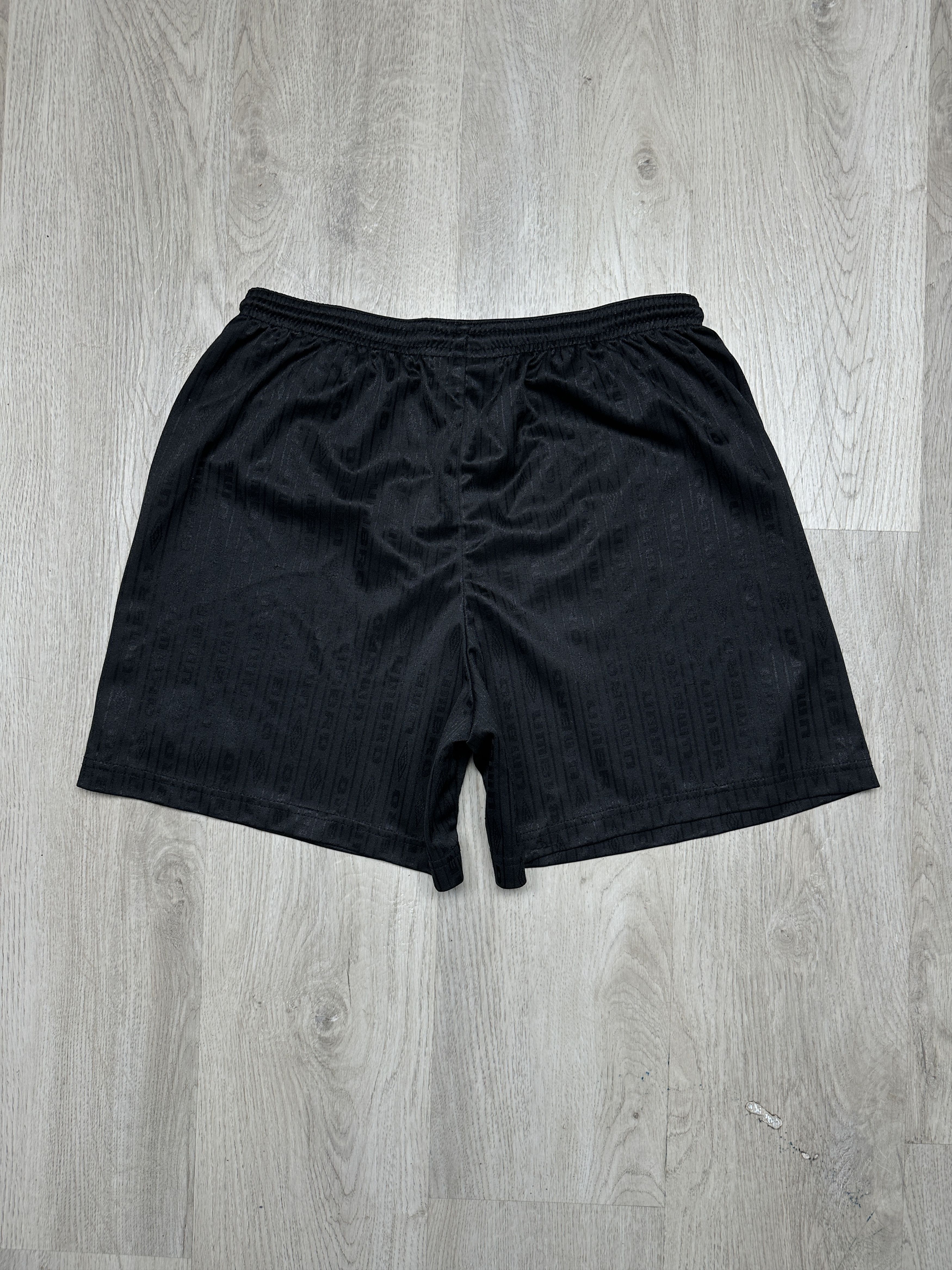 Umbro Umbro Vintage Mens Shorts Size US 32 / EU 48 - 9 Thumbnail