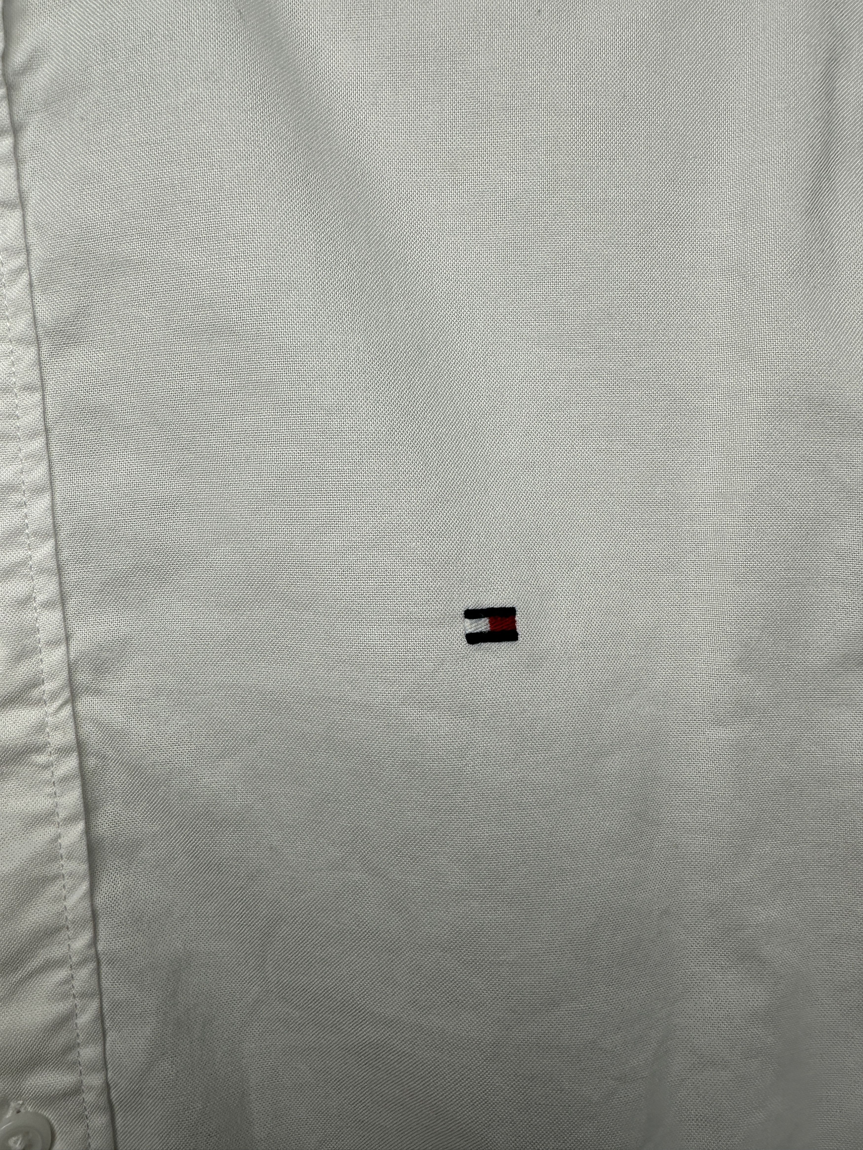 Mercedes-Benz Mercedes Benz Tommy Hilfiger Mens White Shirt Size US M / EU 48-50 / 2 - 4 Thumbnail